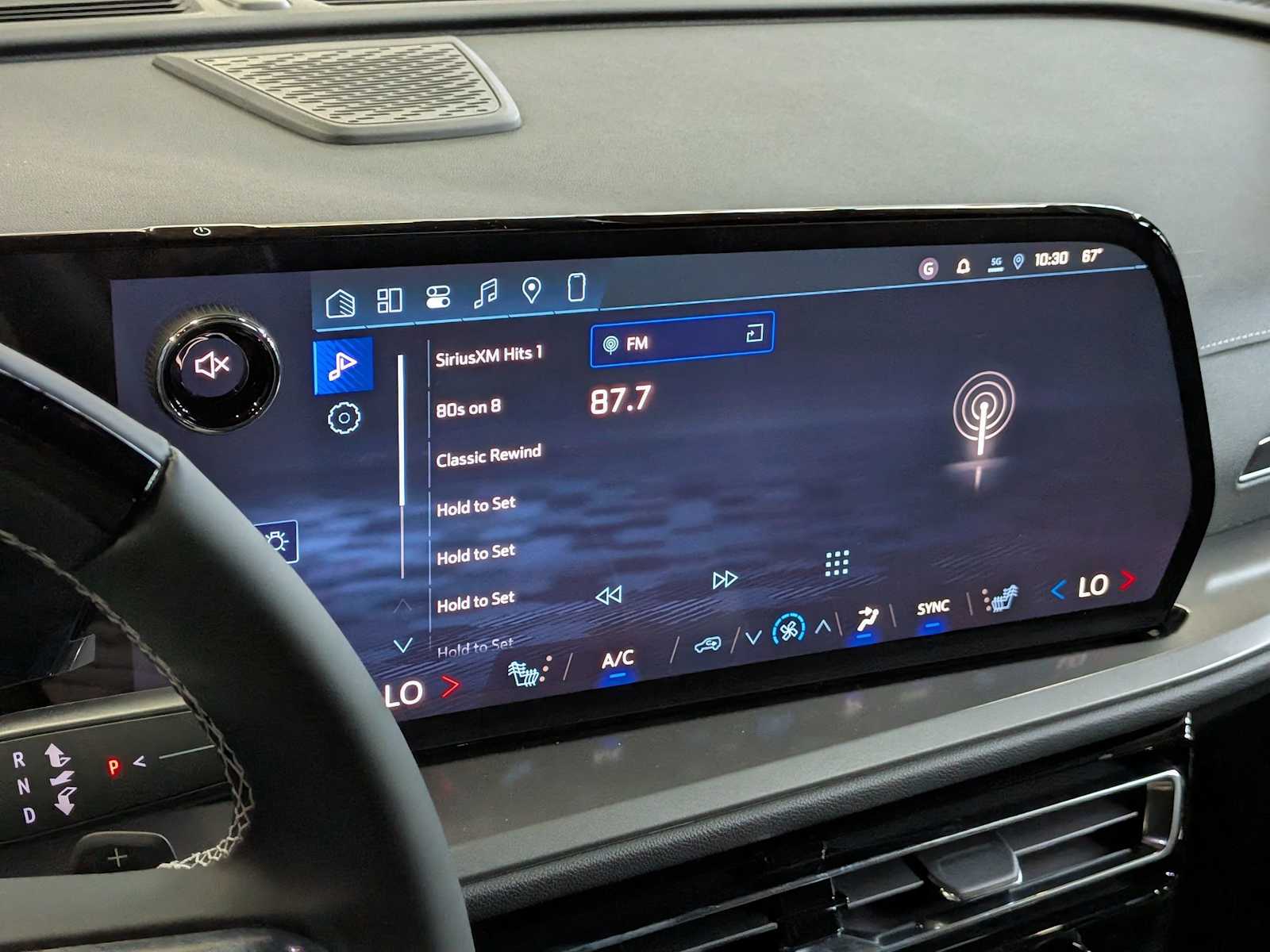 Thumbnail: 2026 Chevrolet Traverse - 29