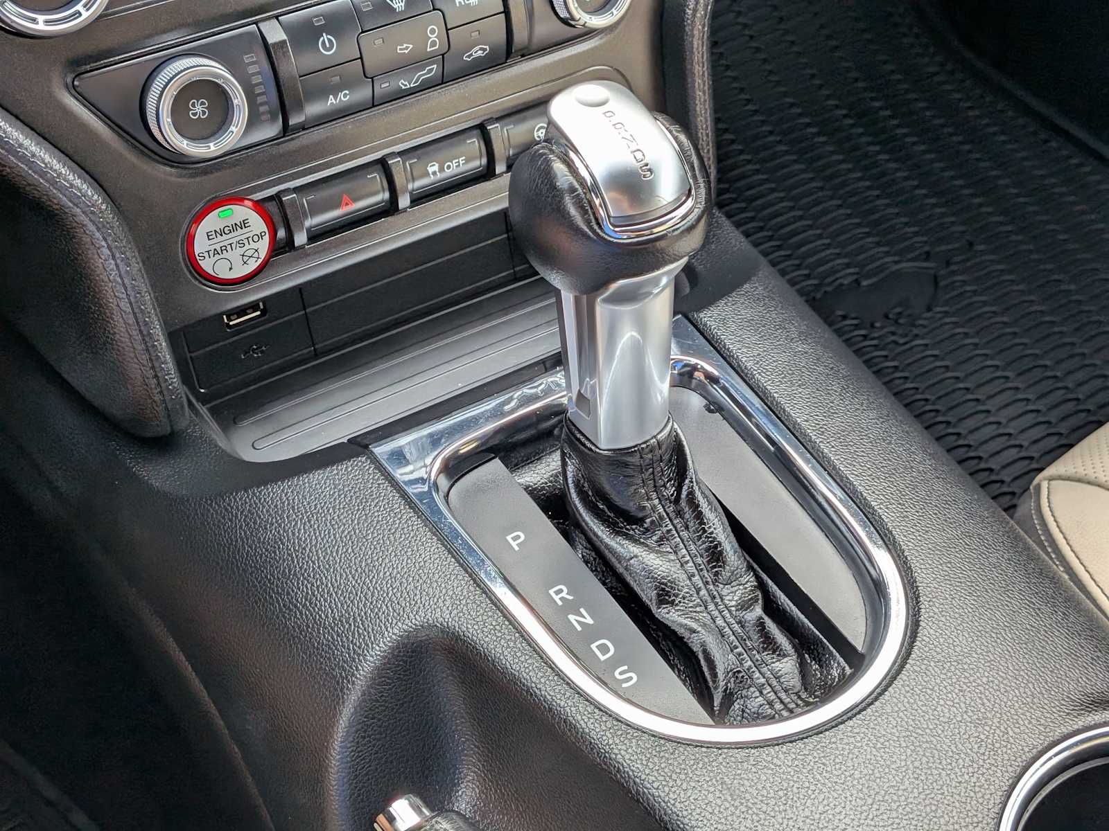 Thumbnail: 2016 Ford Mustang - 28