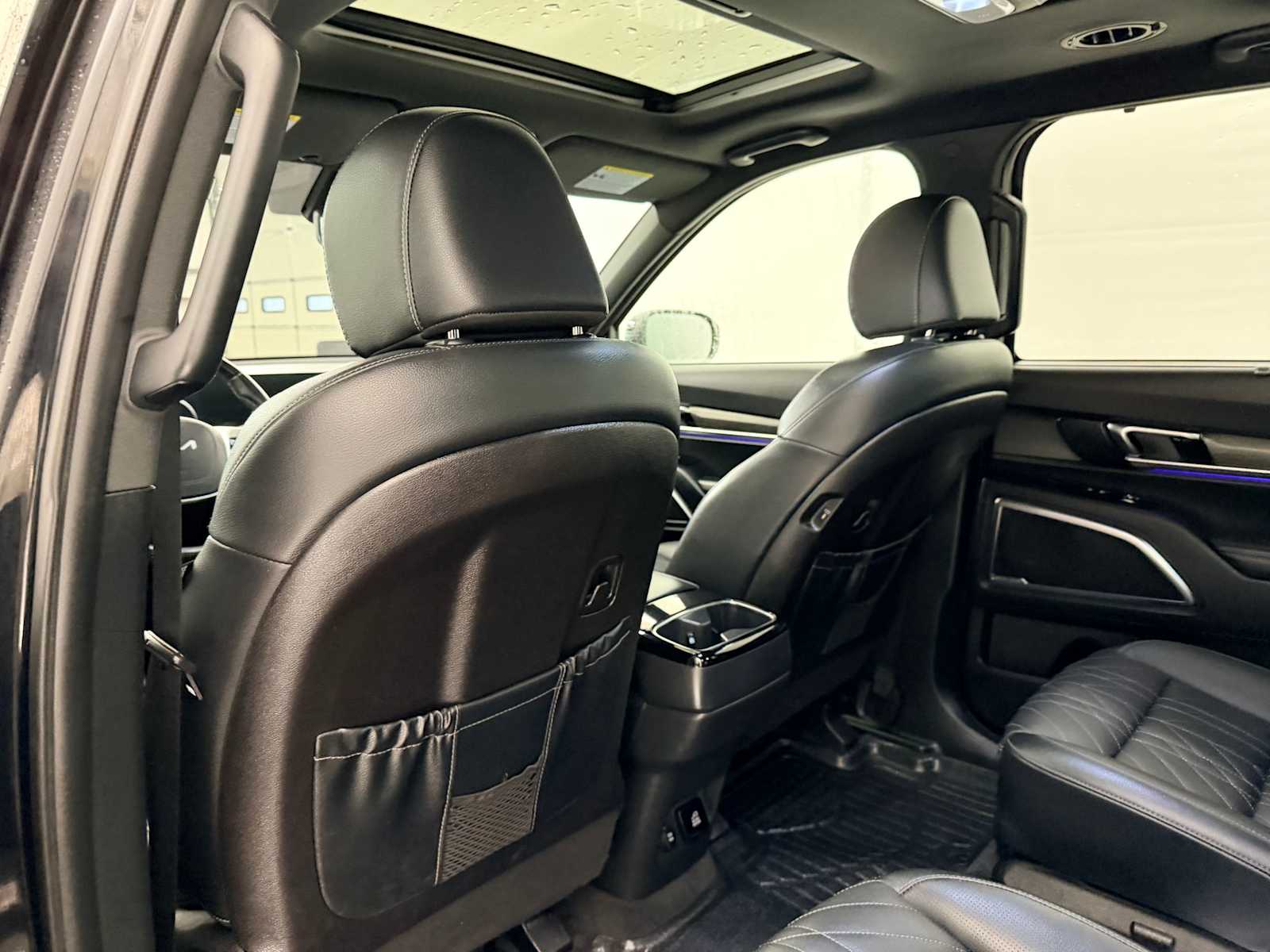 Thumbnail: 2024 Kia Telluride - 18