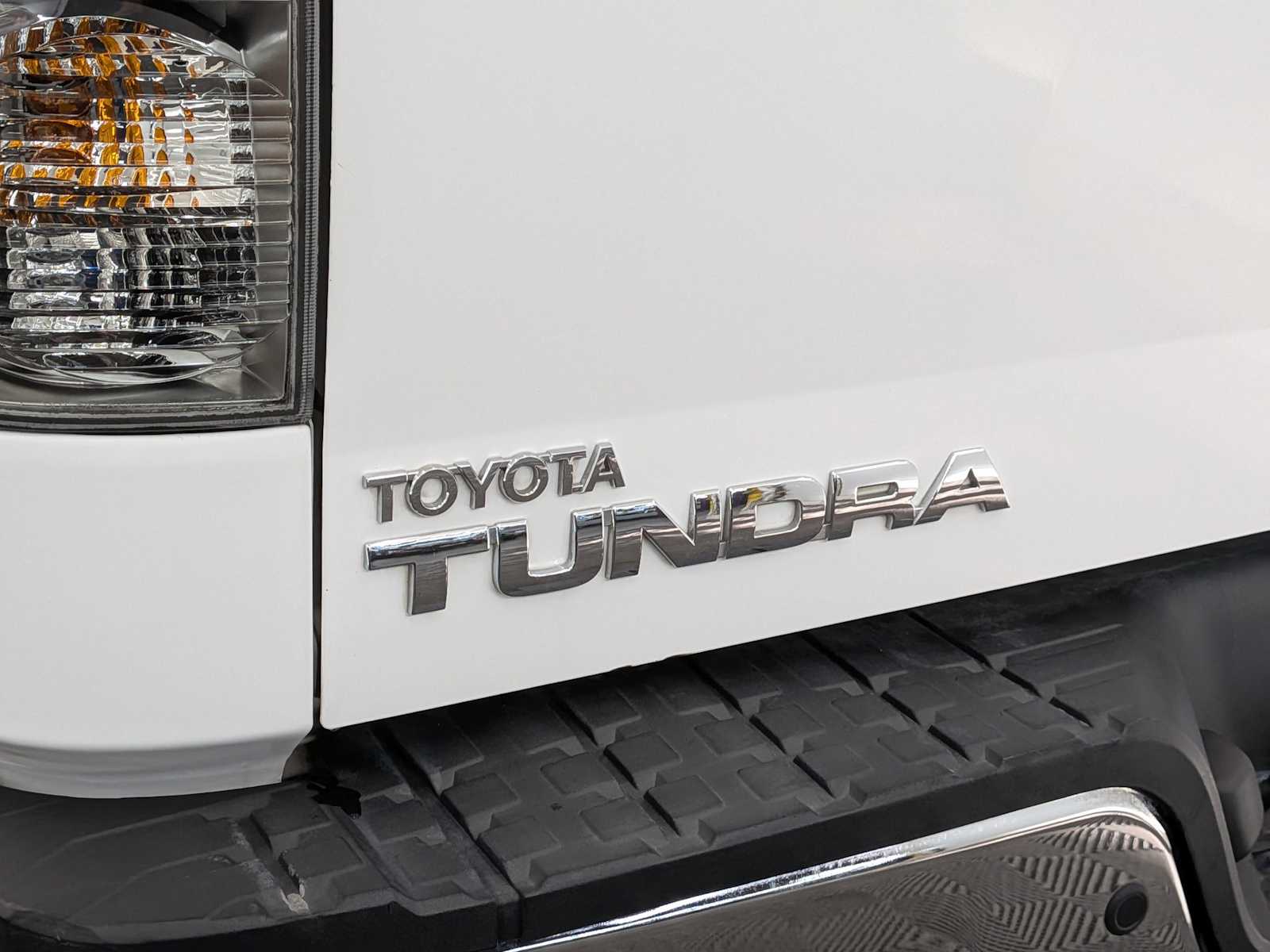 Thumbnail: 2008 Toyota Tundra - 14