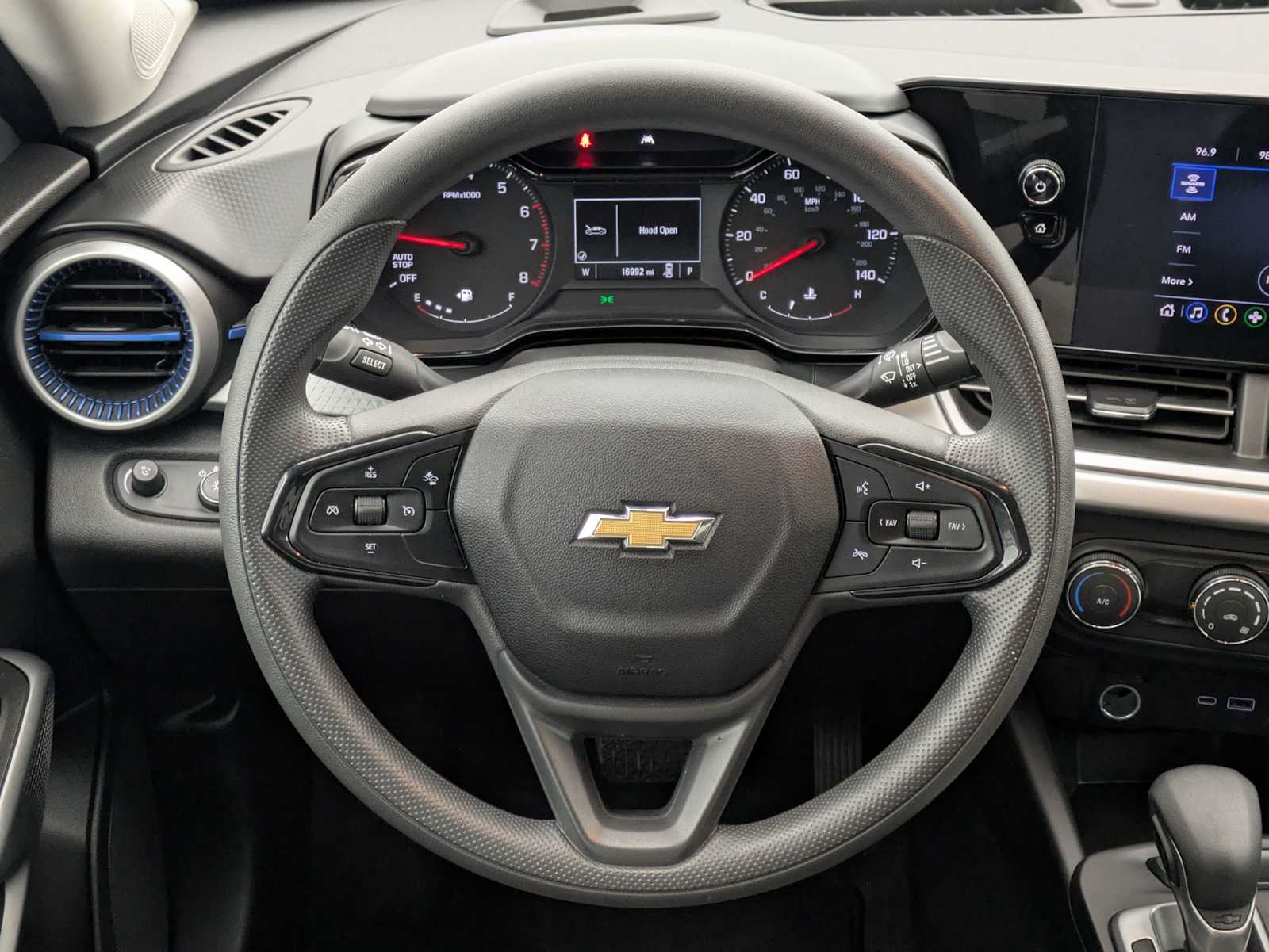 Thumbnail: 2025 Chevrolet Trax - 22