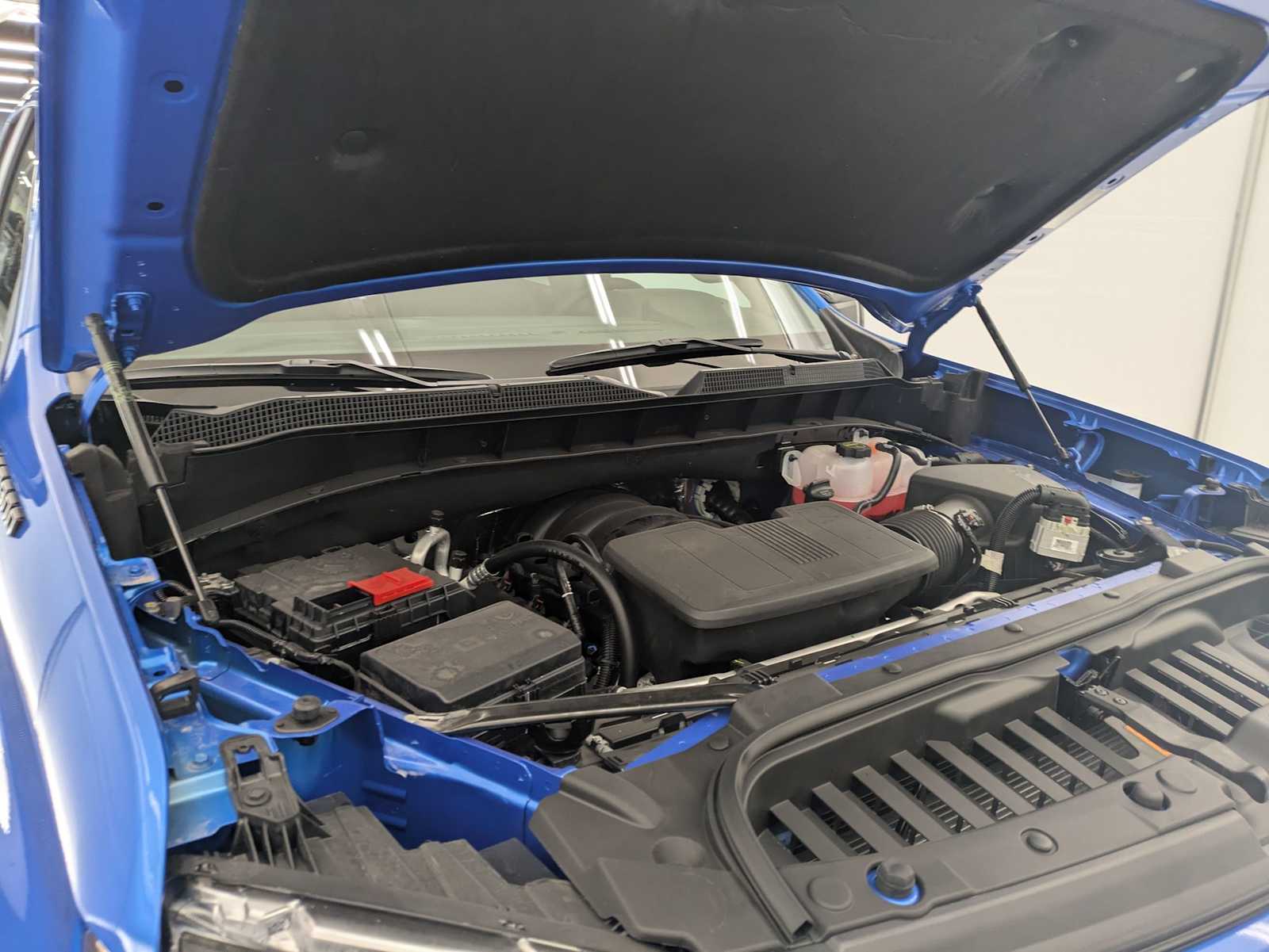 Thumbnail: 2025 Chevrolet Silverado 1500 - 17