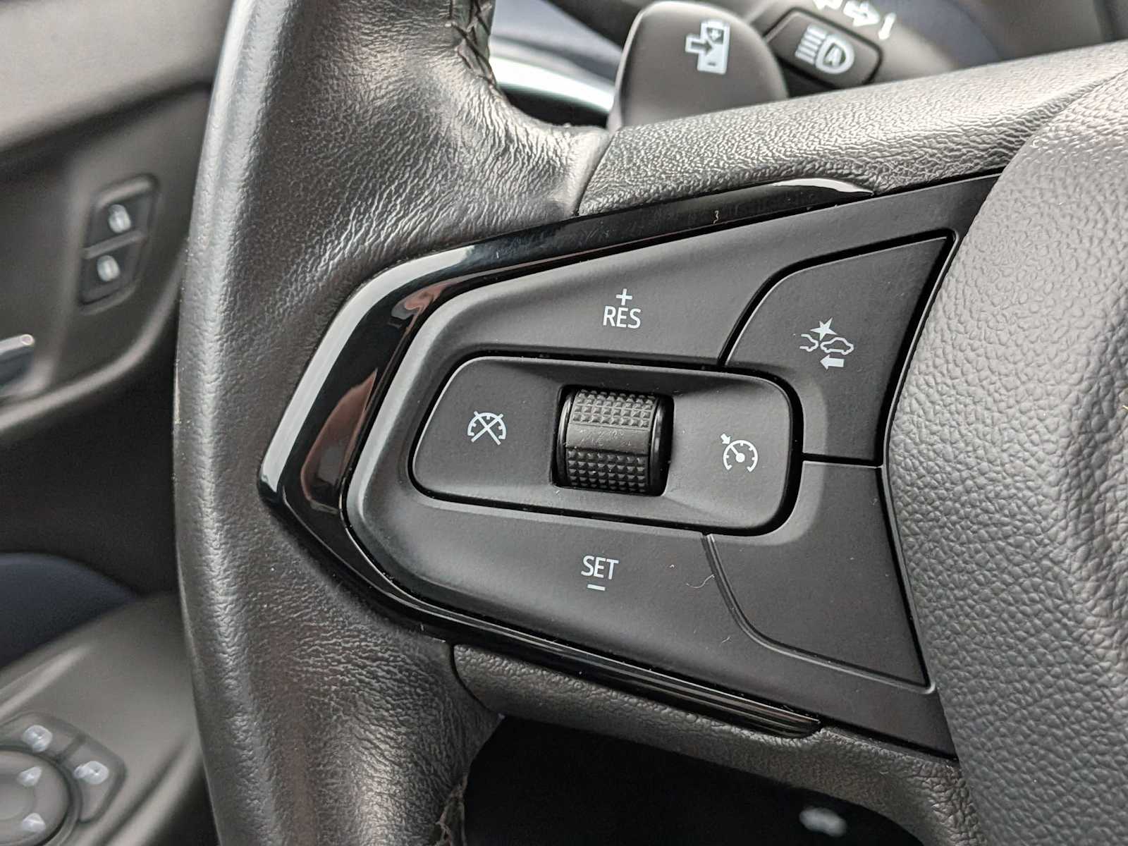 Thumbnail: 2022 Chevrolet Bolt EUV - 24