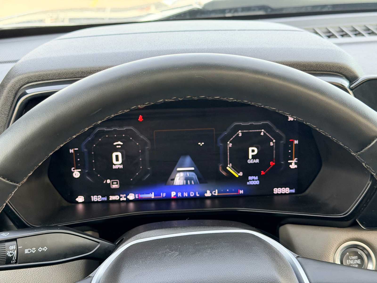 Thumbnail: 2024 Chevrolet Colorado - 32