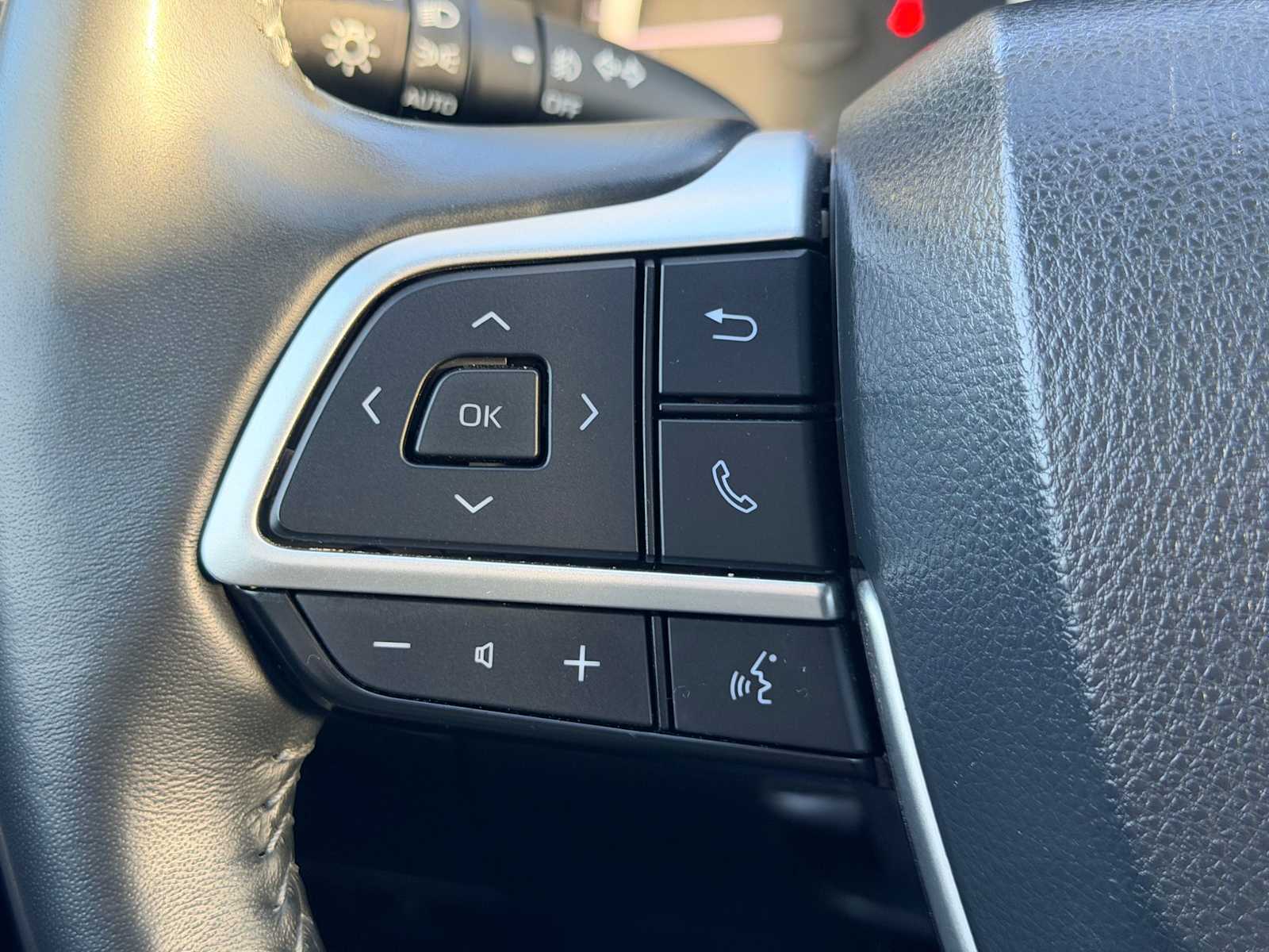 Thumbnail: 2024 Toyota Highlander - 24