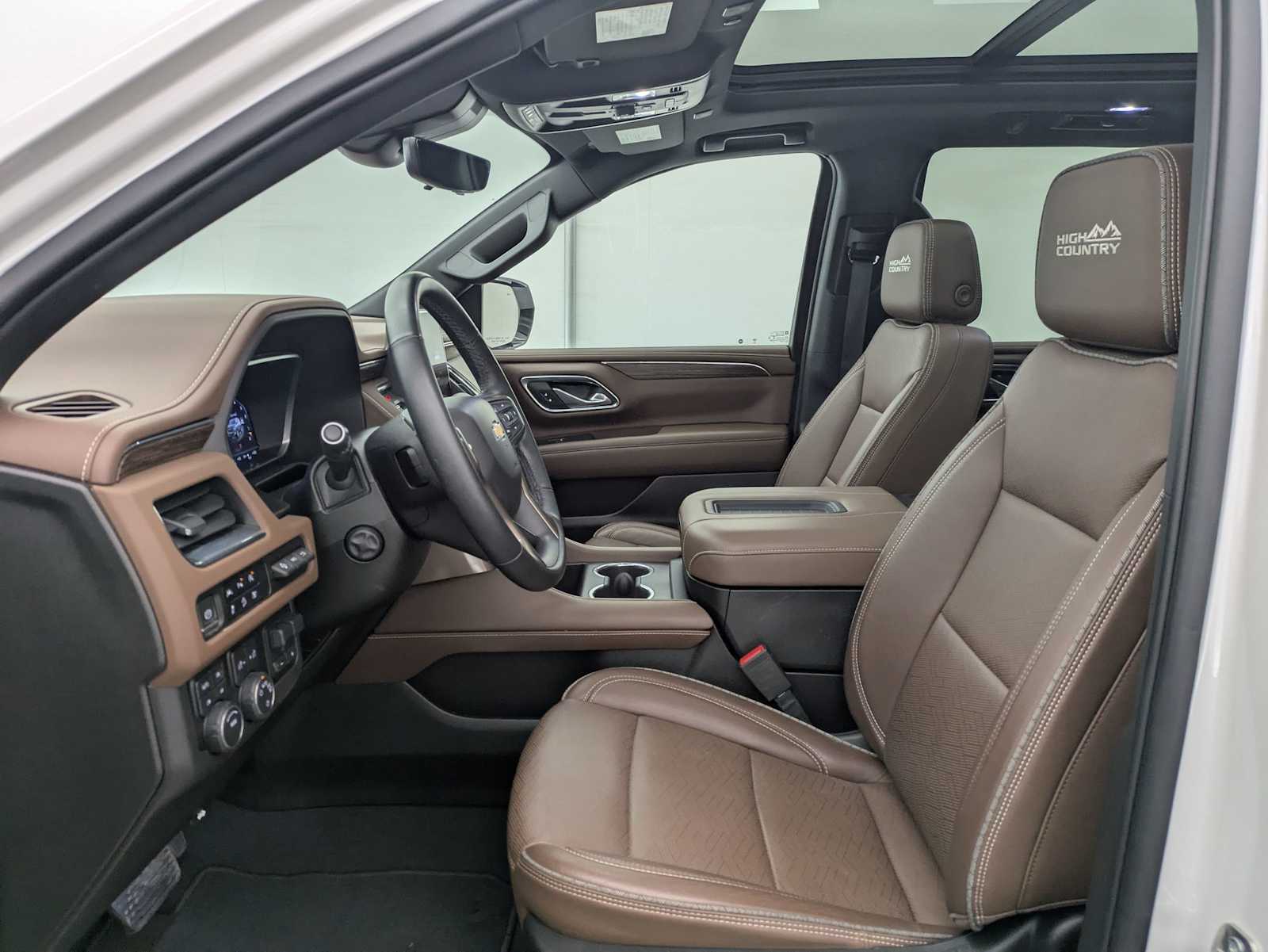 Thumbnail: 2023 Chevrolet Tahoe - 16