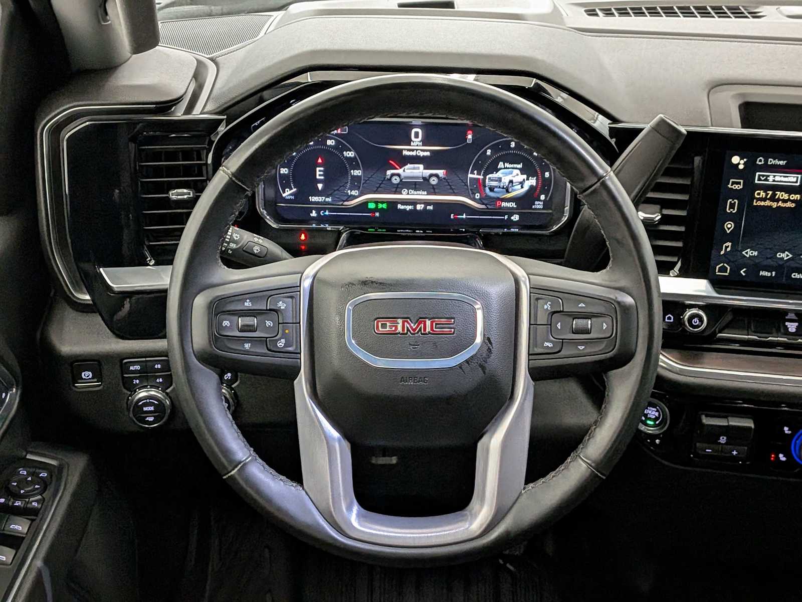 Thumbnail: 2025 GMC Sierra 3500 - 25