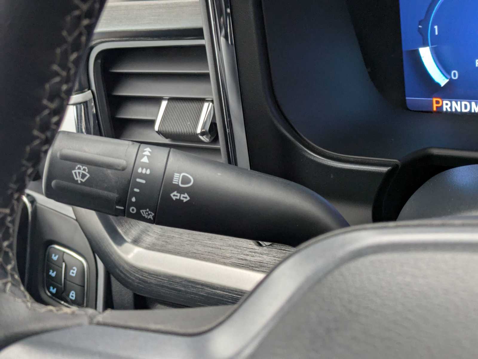 Thumbnail: 2025 Ford F-350 - 27