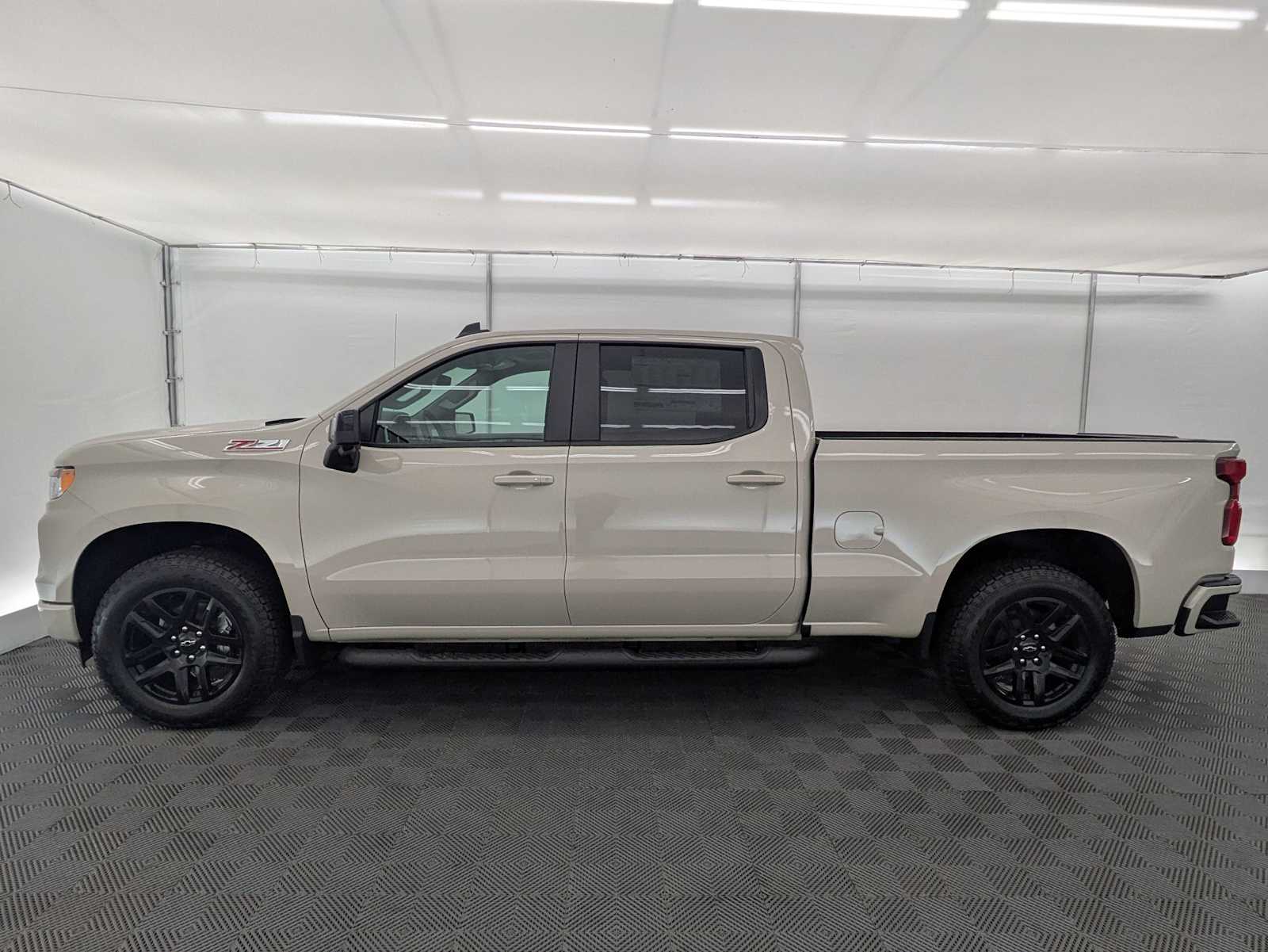 Thumbnail: 2026 Chevrolet Silverado 1500 - 3