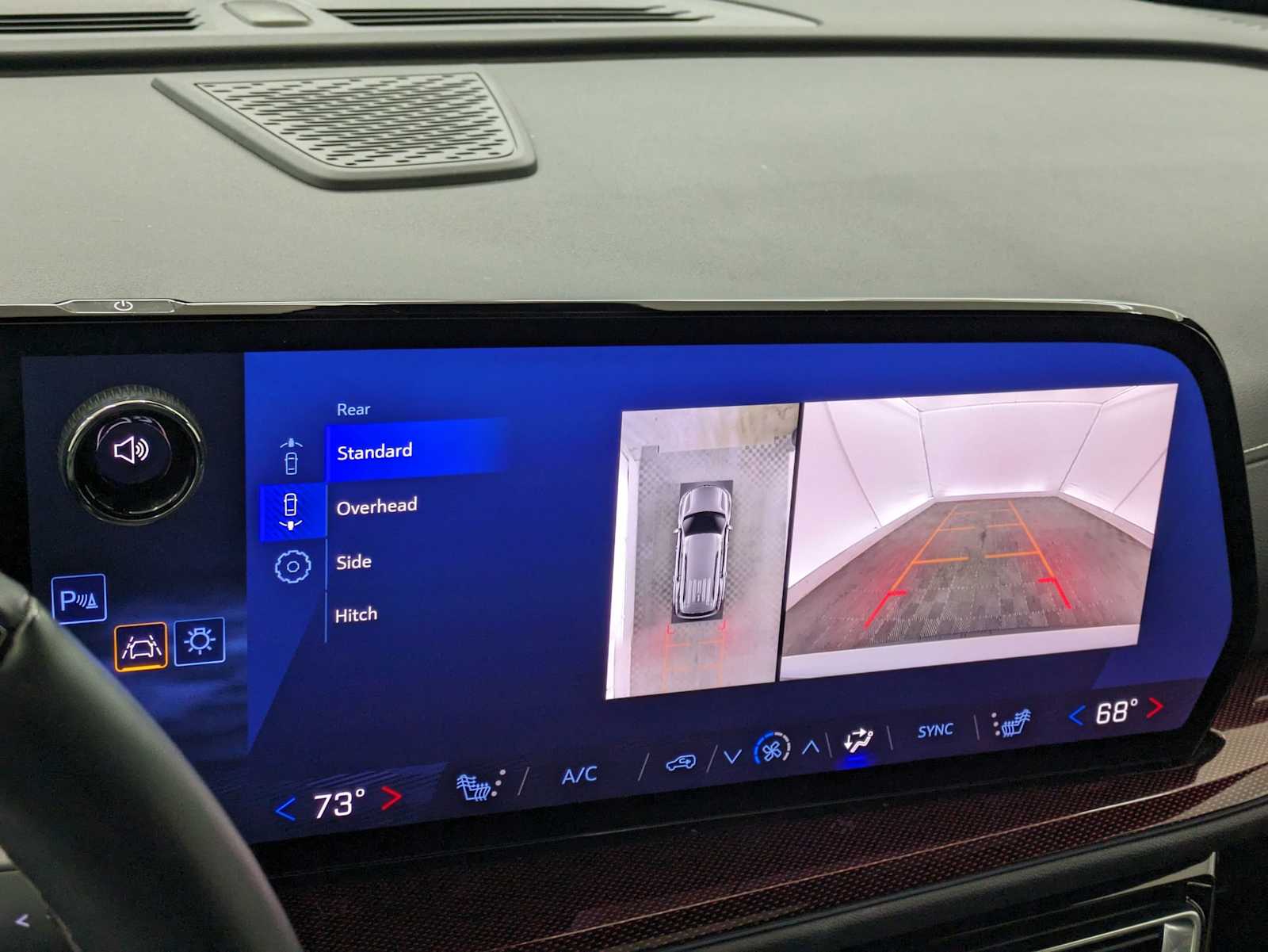 Thumbnail: 2024 Chevrolet Traverse - 29