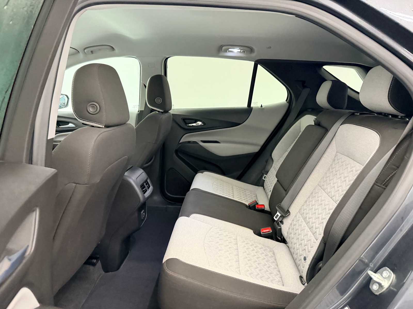 Thumbnail: 2023 Chevrolet Equinox - 21