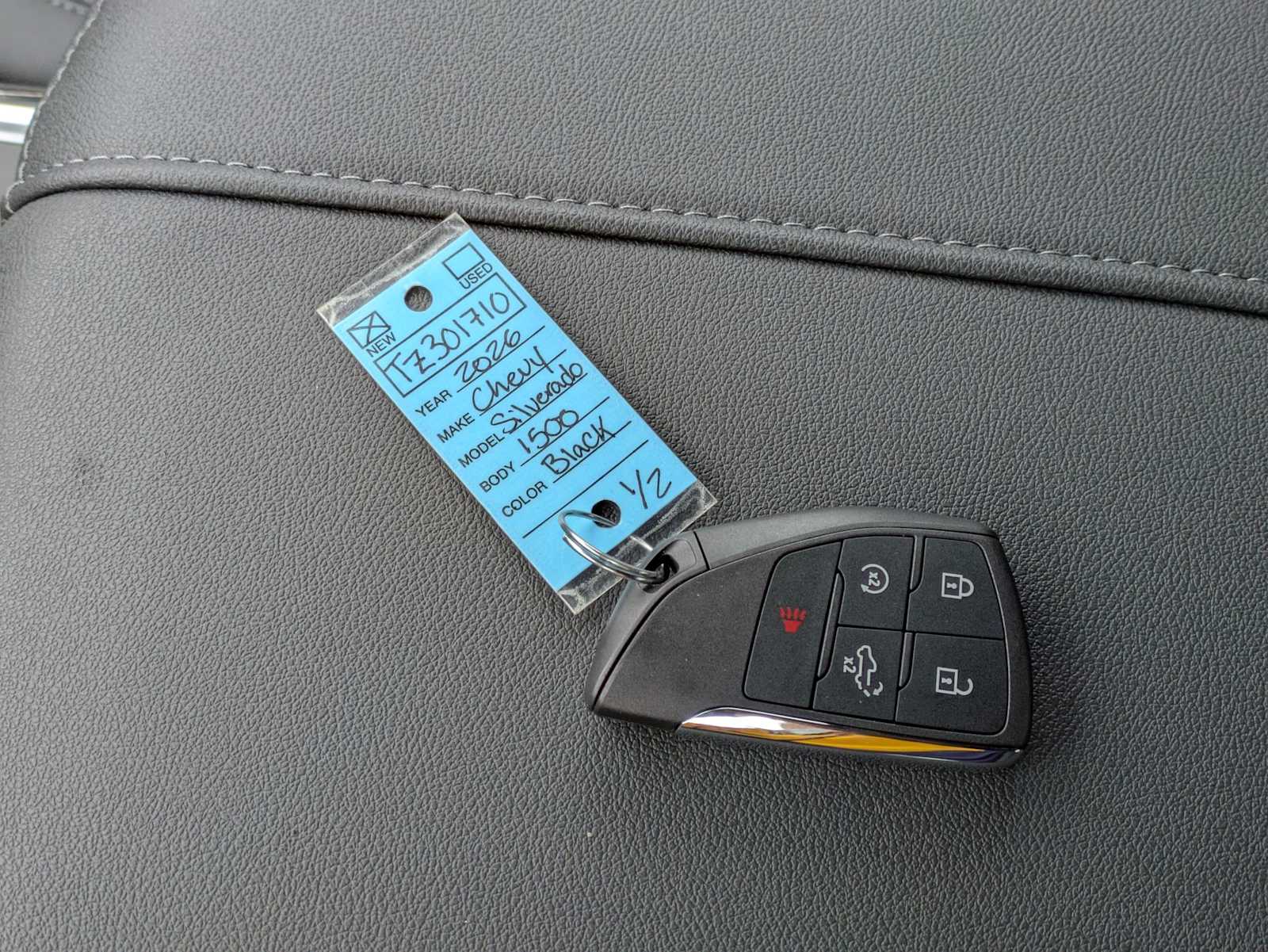 Thumbnail: 2026 Chevrolet Silverado 1500 - 34