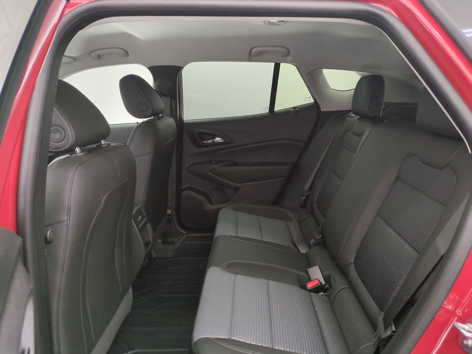 Thumbnail: 2026 Chevrolet Trax - 17