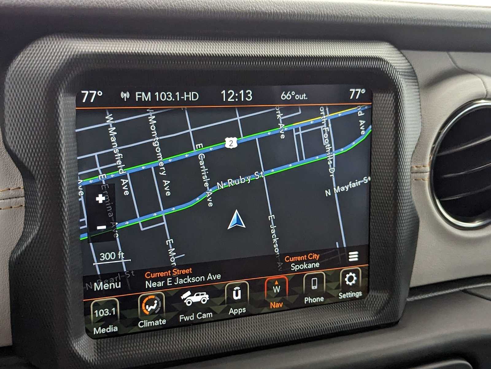 2023 Jeep Wrangler Sahara 29