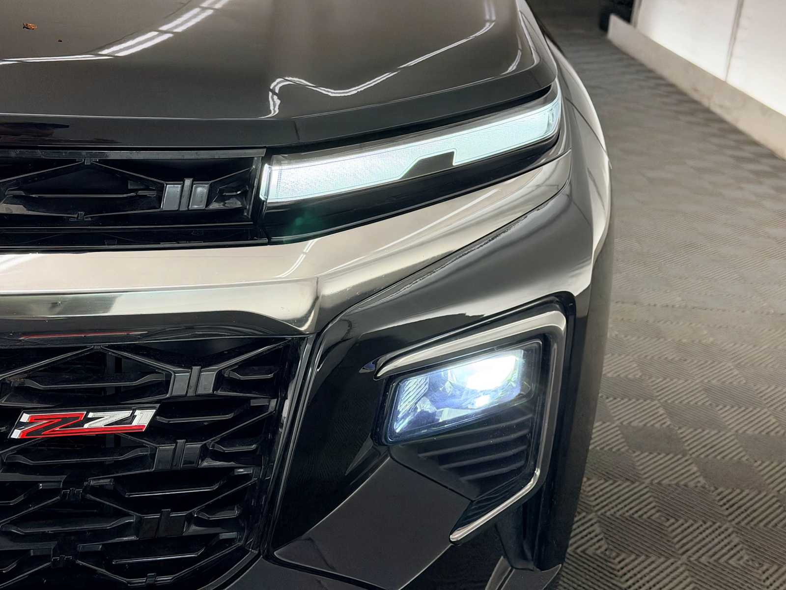 Thumbnail: 2024 Chevrolet Traverse - 10