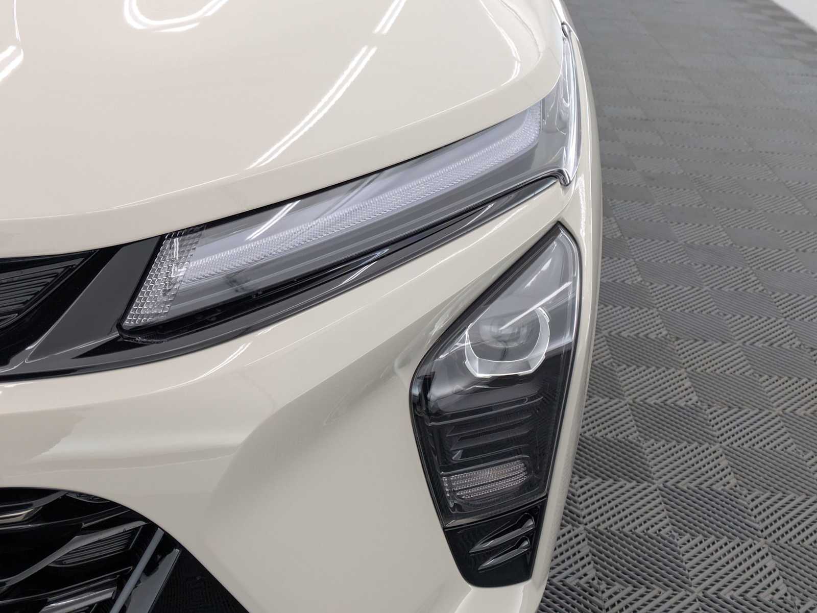 Thumbnail: 2026 Chevrolet Trax - 10