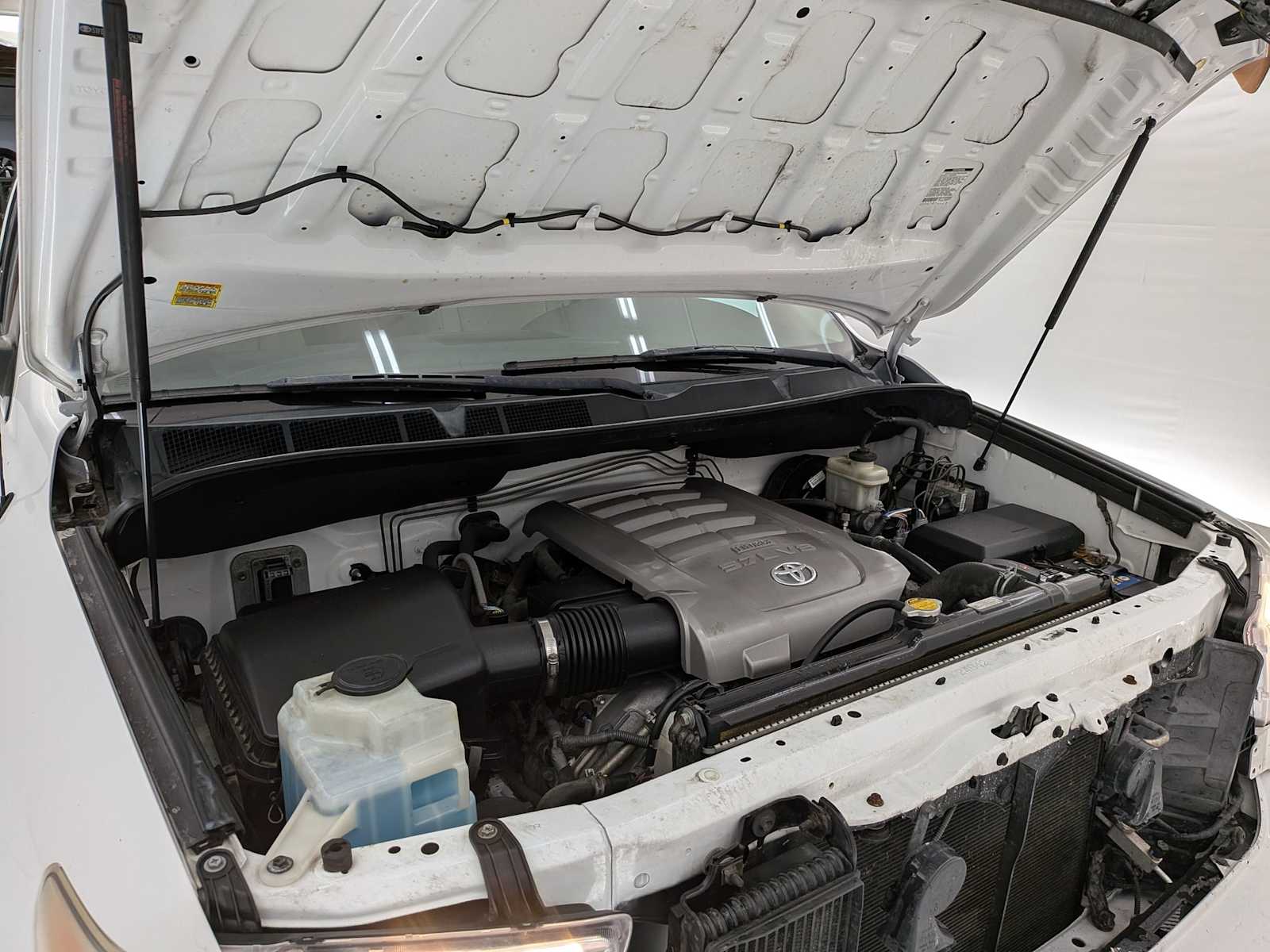 Thumbnail: 2008 Toyota Tundra - 17