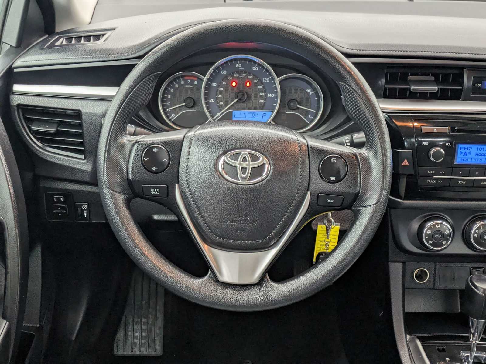 Thumbnail: 2015 Toyota Corolla - 22