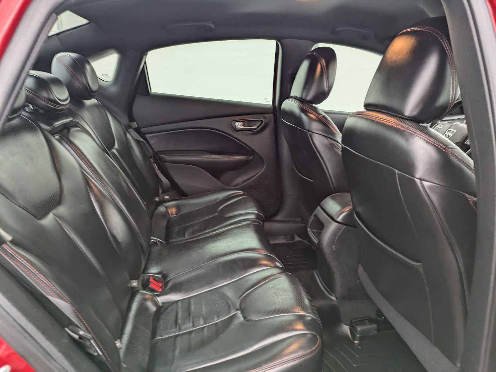 Thumbnail: 2016 Dodge Dart - 21