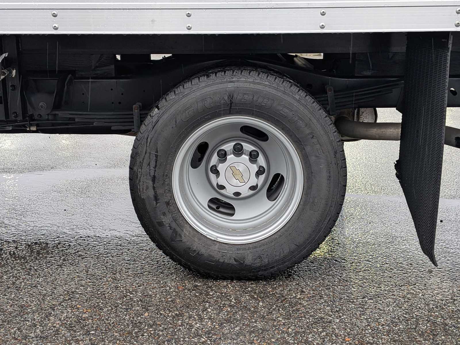 Thumbnail: 2024 Chevrolet Express - 13