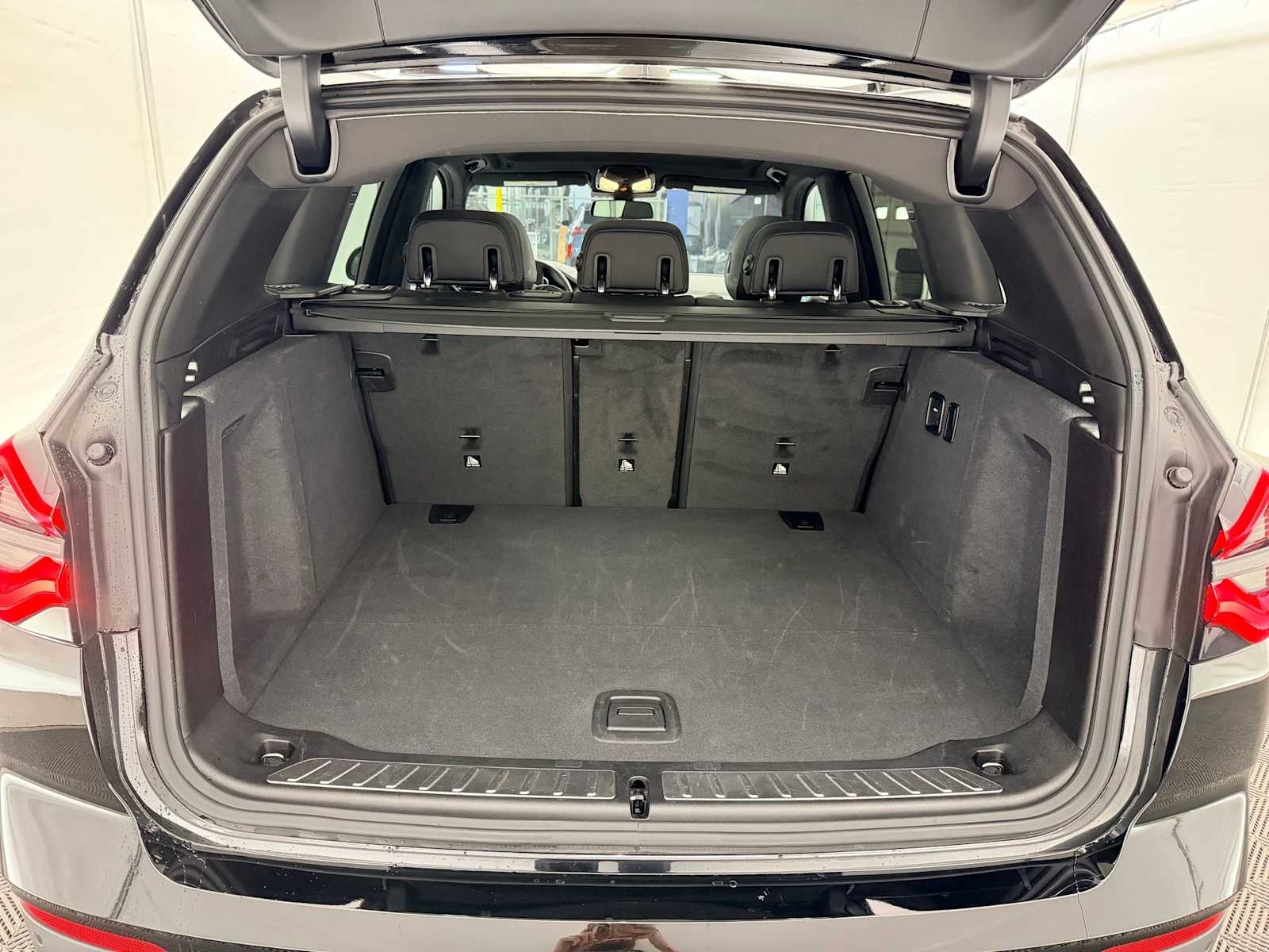 Thumbnail: 2024 BMW X3 - 35