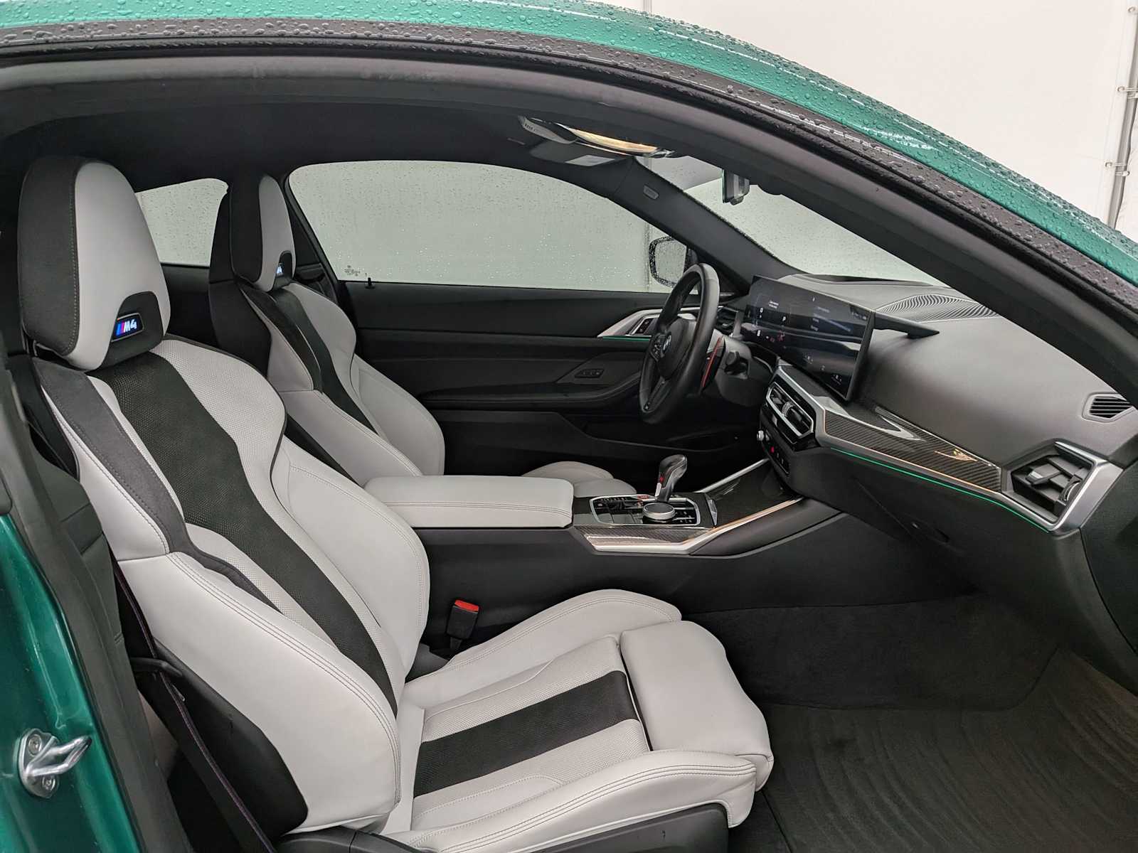 Thumbnail: 2024 BMW M4 - 21