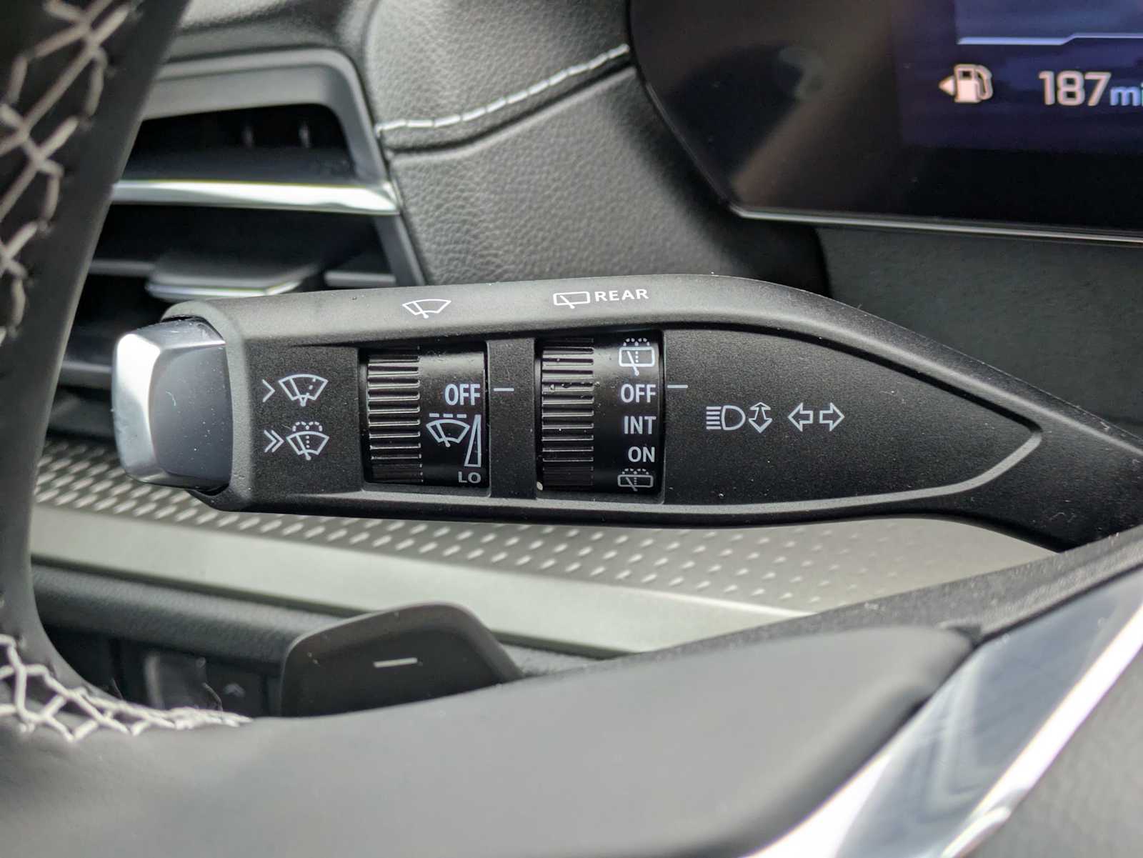 2025 Chevrolet Traverse LT 25