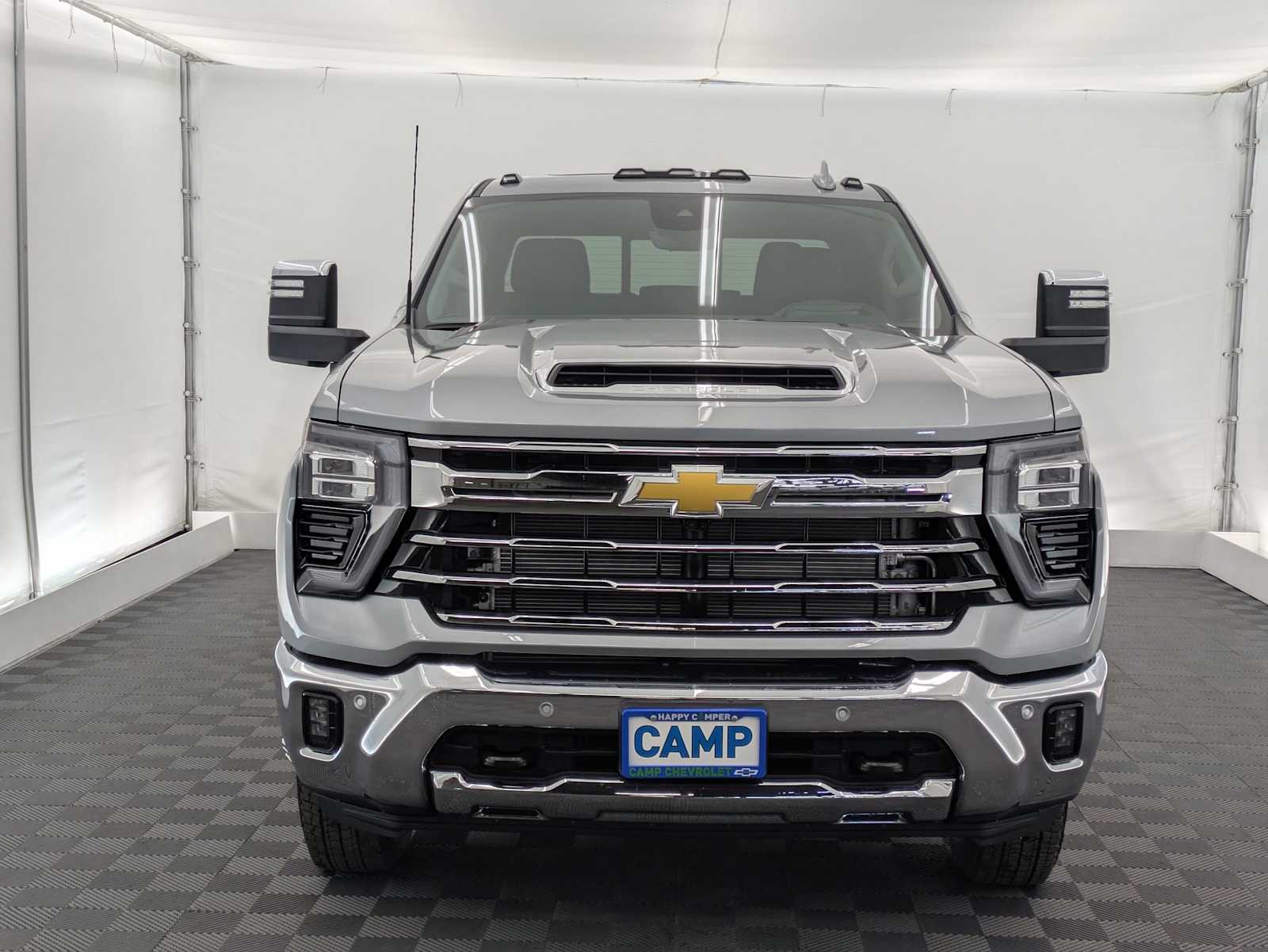 Thumbnail: 2026 Chevrolet Silverado 3500 - 9