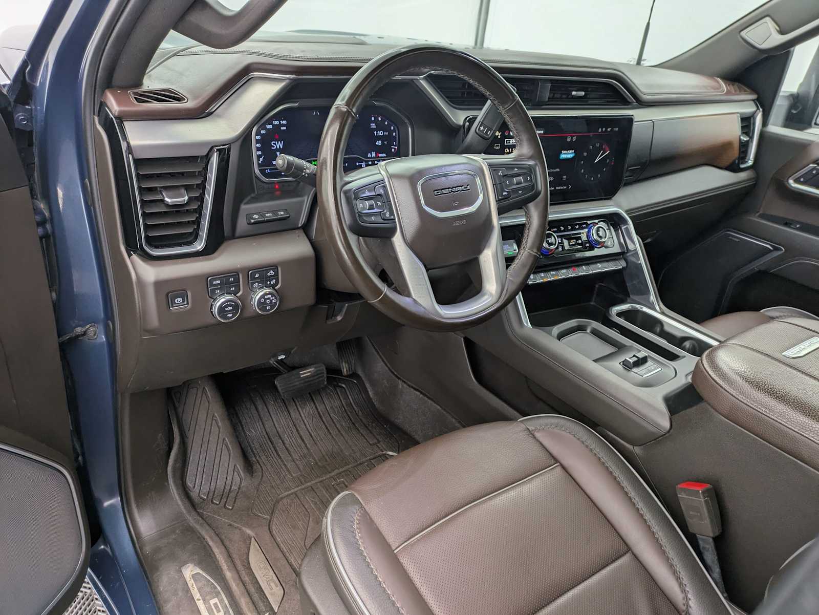 Thumbnail: 2025 GMC Sierra 2500 - 2