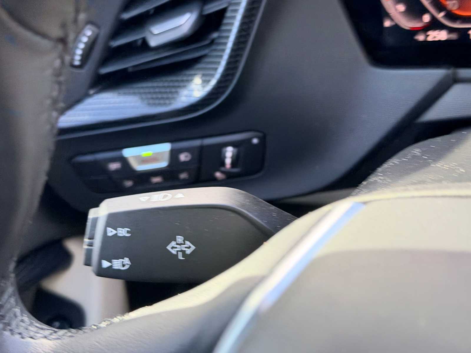 Thumbnail: 2024 BMW 2 Series - 28