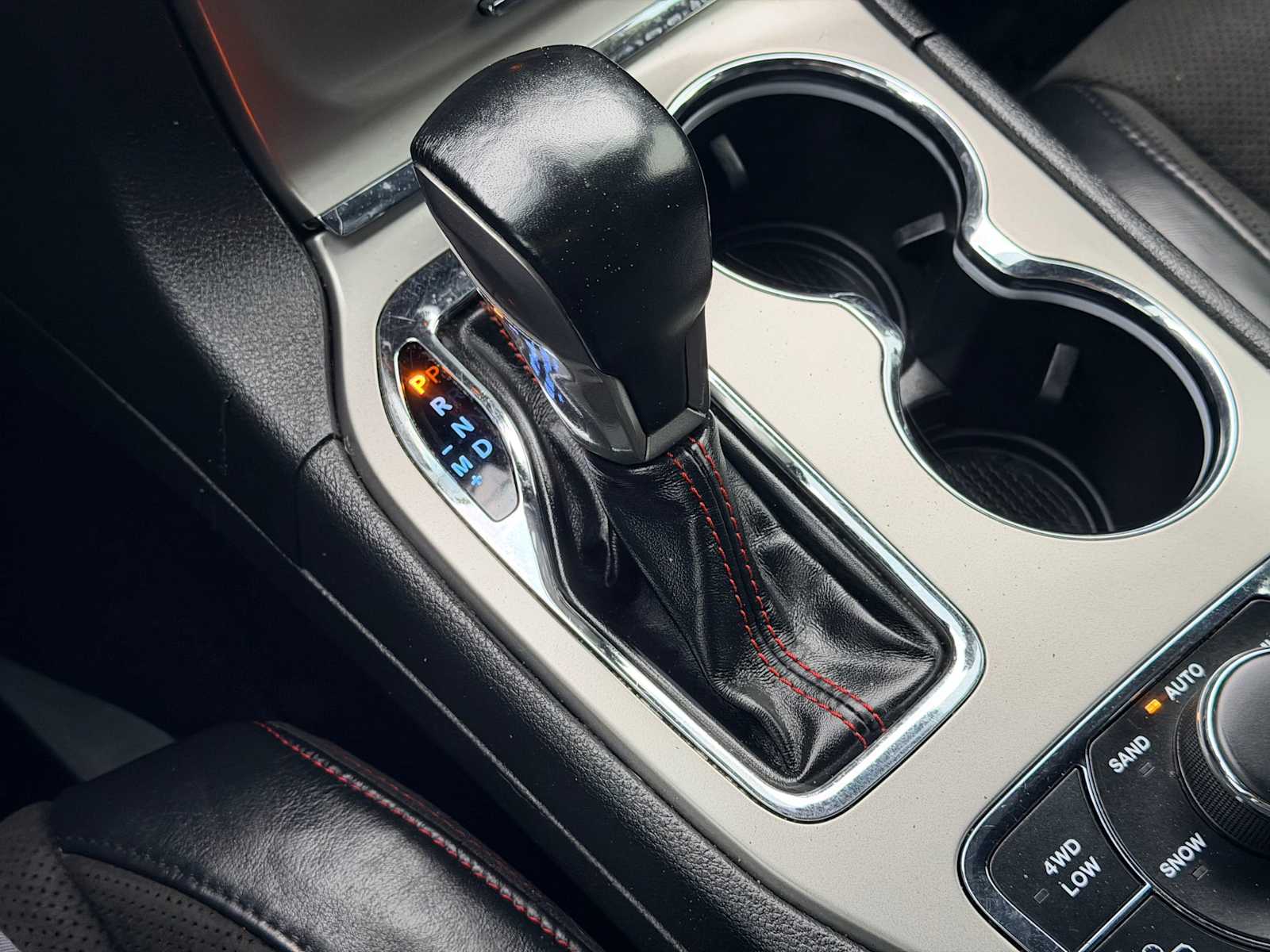 Thumbnail: 2021 Jeep Grand Cherokee - 33