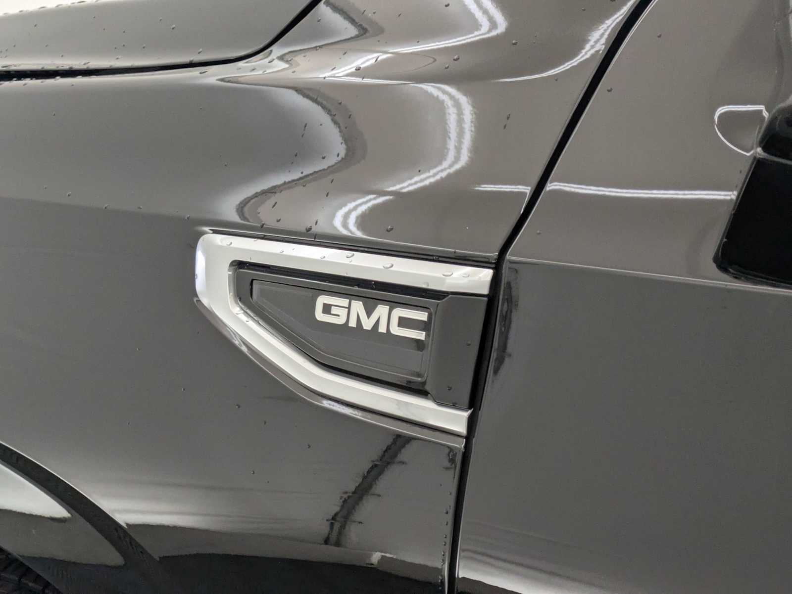 Thumbnail: 2023 GMC Yukon - 11