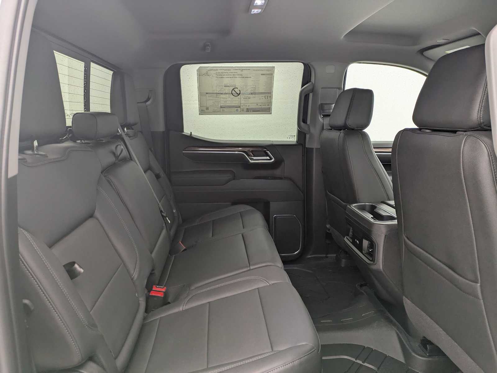 Thumbnail: 2026 Chevrolet Silverado 1500 - 22