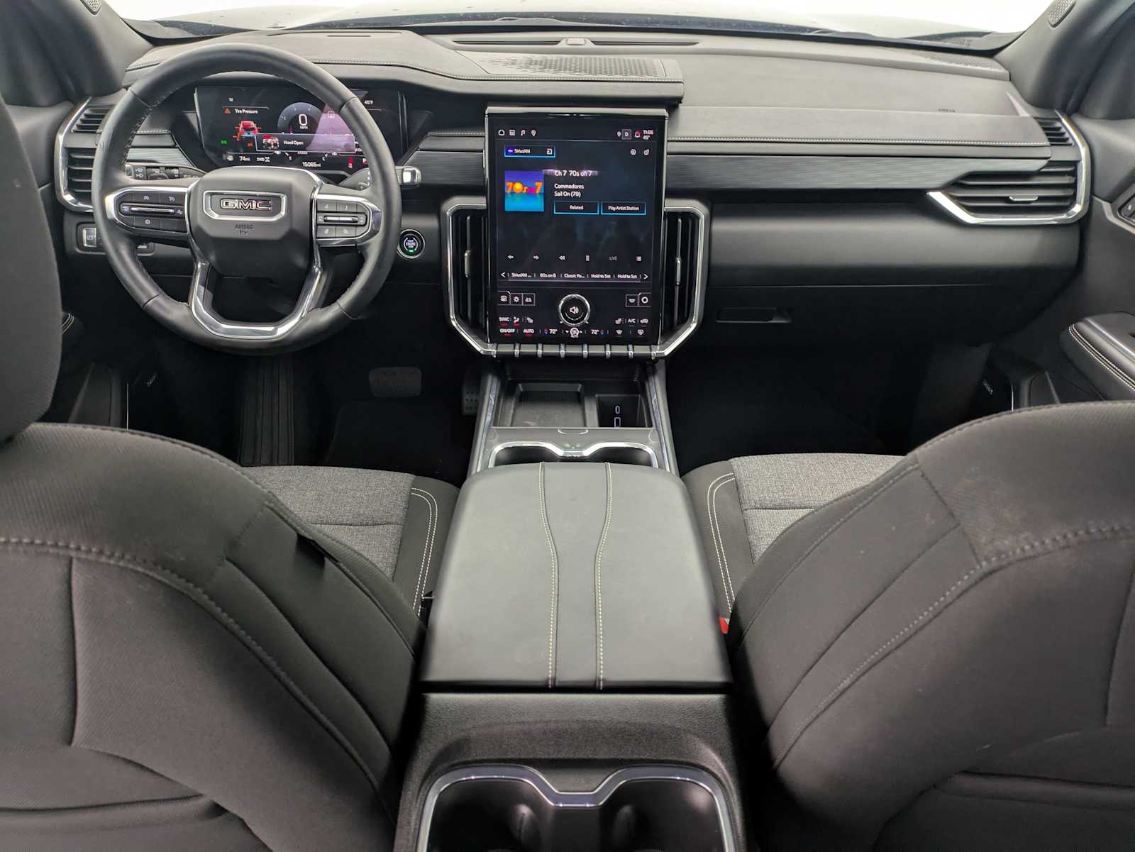 Thumbnail: 2025 GMC Acadia - 16