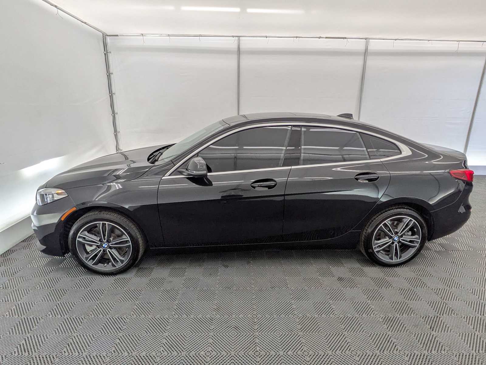 Thumbnail: 2024 BMW 2 Series - 3