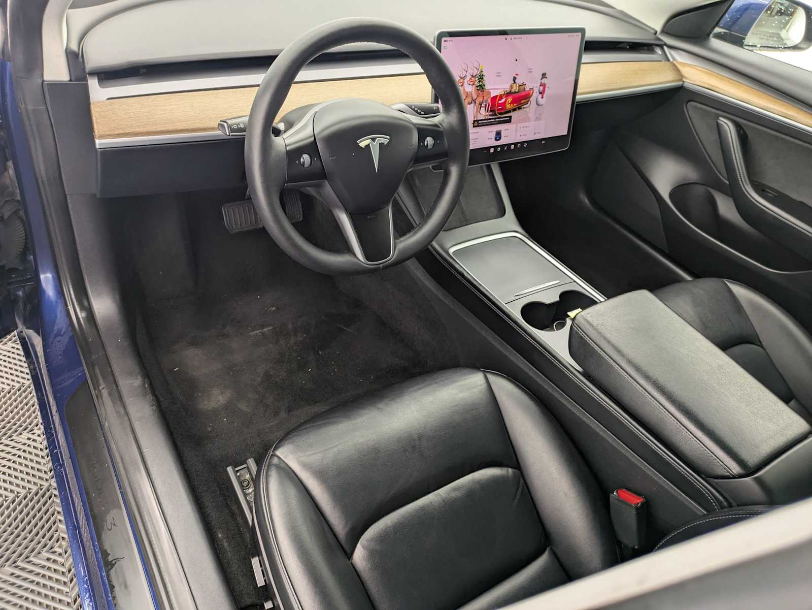 Thumbnail: 2022 Tesla Model 3 - 2
