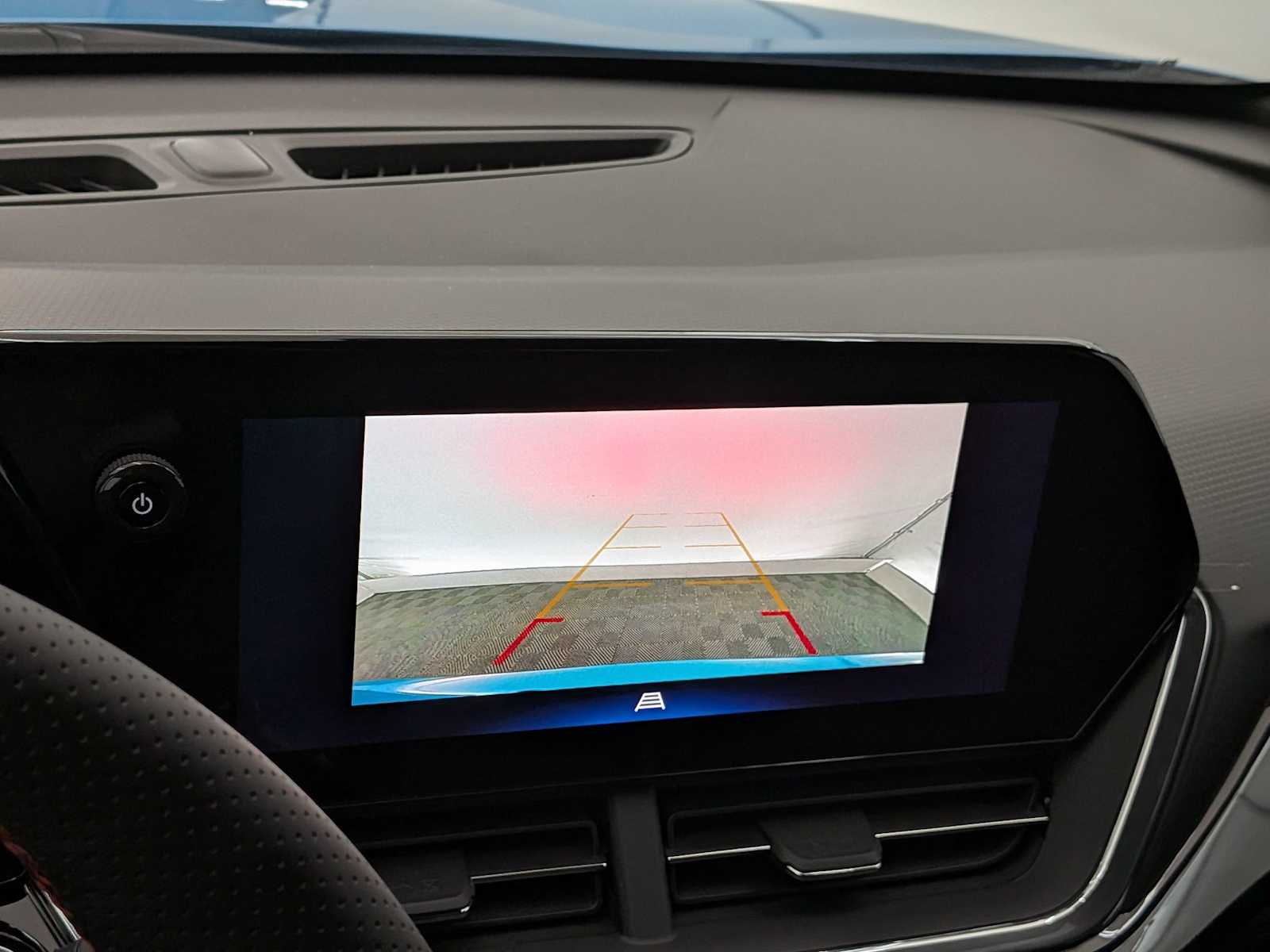 Thumbnail: 2025 Chevrolet Trax - 29