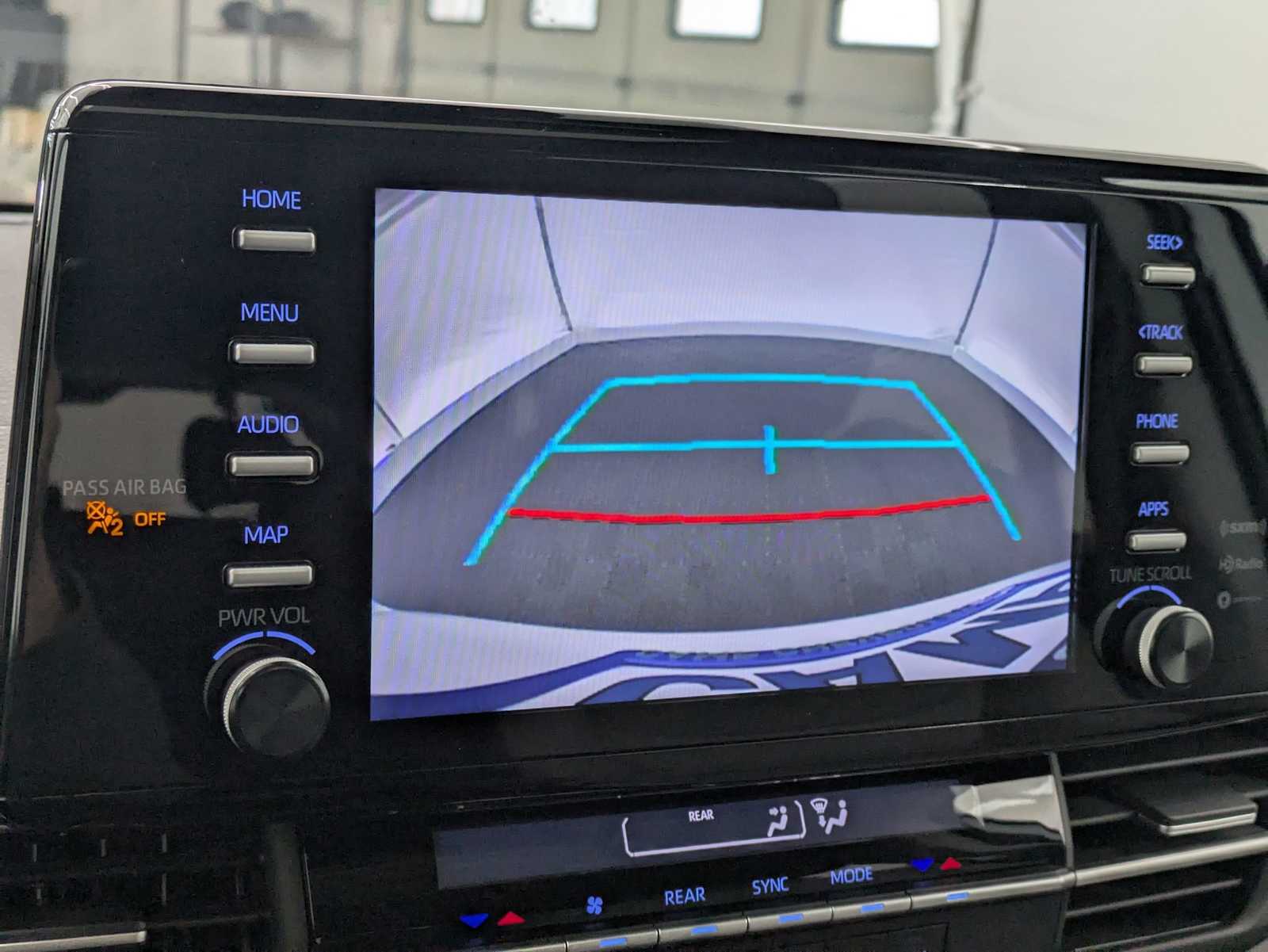 Thumbnail: 2024 Toyota Sienna - 29