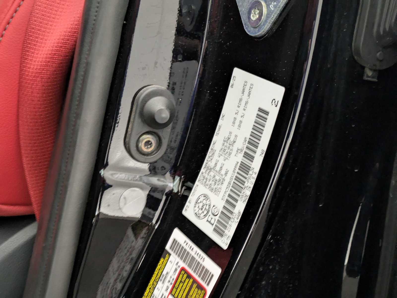 Thumbnail: 2025 Toyota Tundra - 33