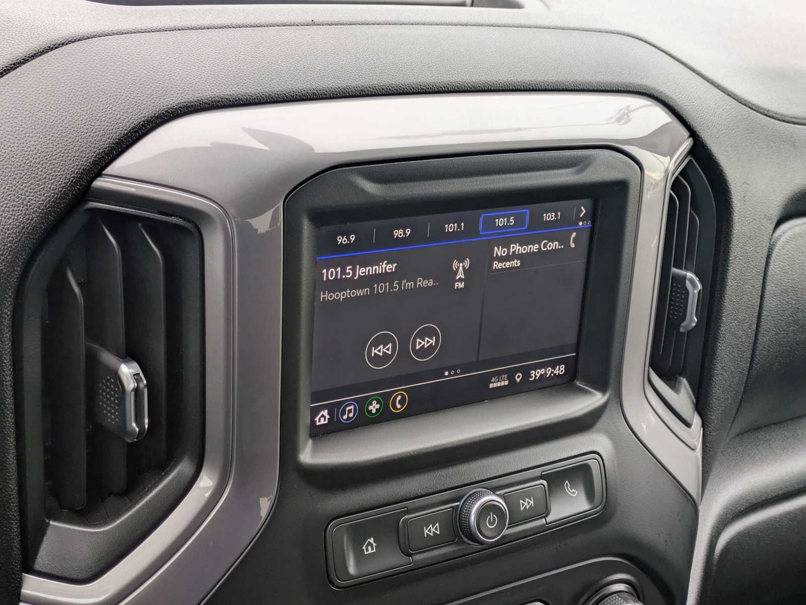 Thumbnail: 2021 Chevrolet Silverado 1500 - 28