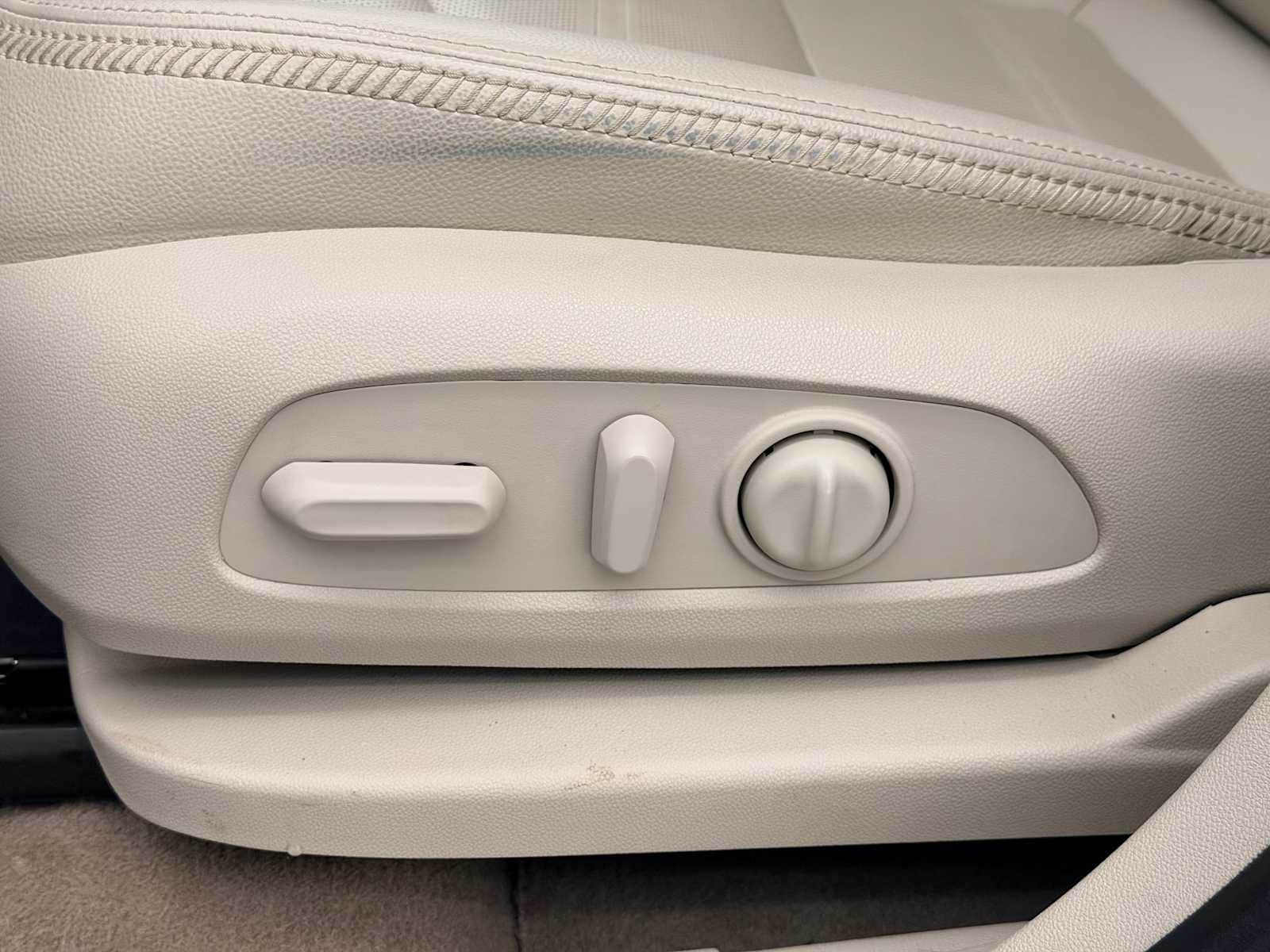 Thumbnail: 2022 GMC Terrain - 18