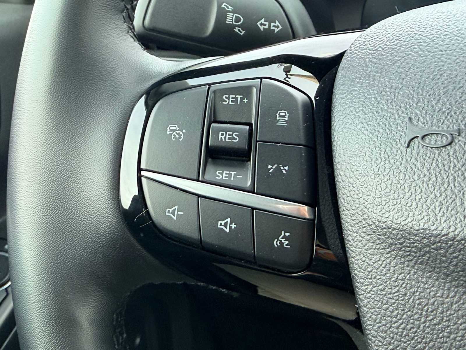 Thumbnail: 2024 Ford Escape - 24