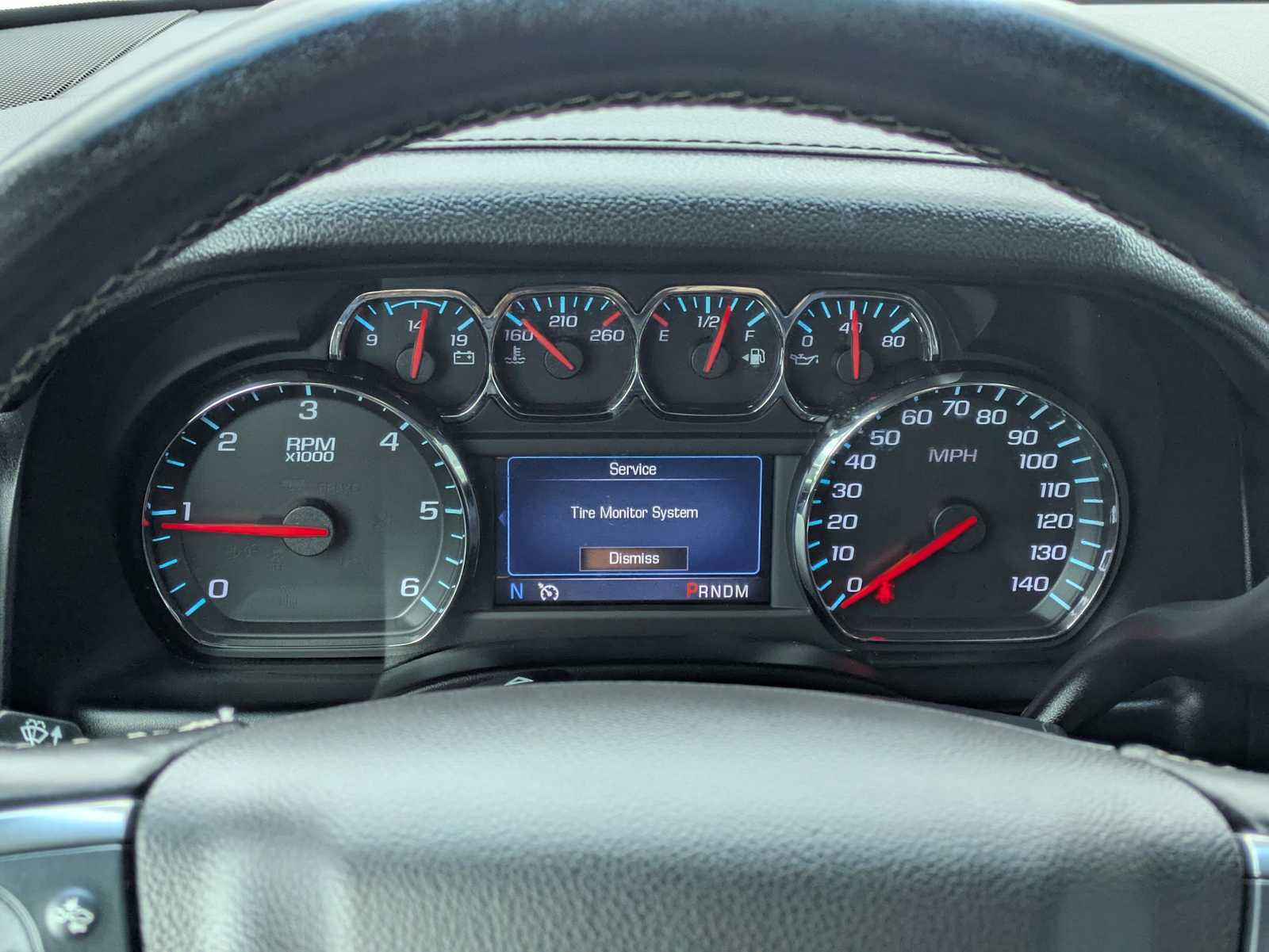 Thumbnail: 2015 Chevrolet Tahoe - 32