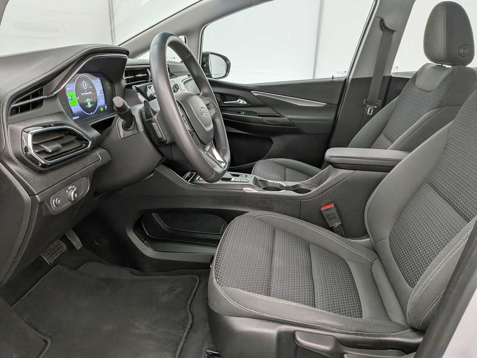 Thumbnail: 2023 Chevrolet Bolt EV - 15