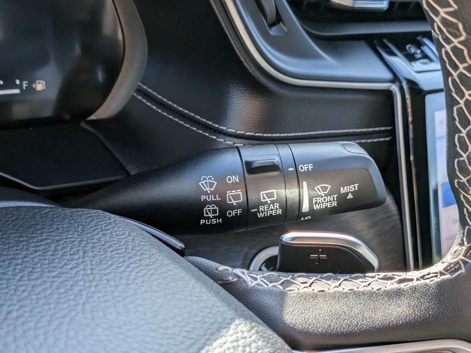 Thumbnail: 2023 Jeep Grand Cherokee - 25