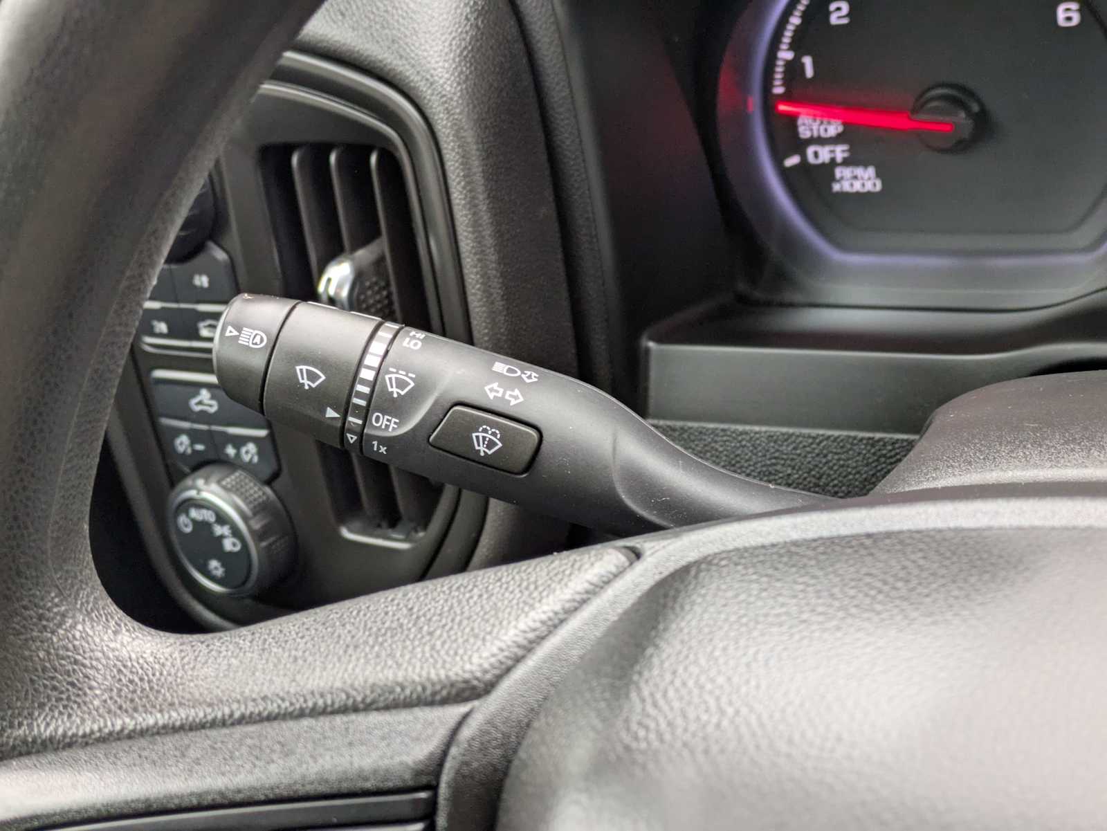 Thumbnail: 2023 Chevrolet Silverado 1500 - 20