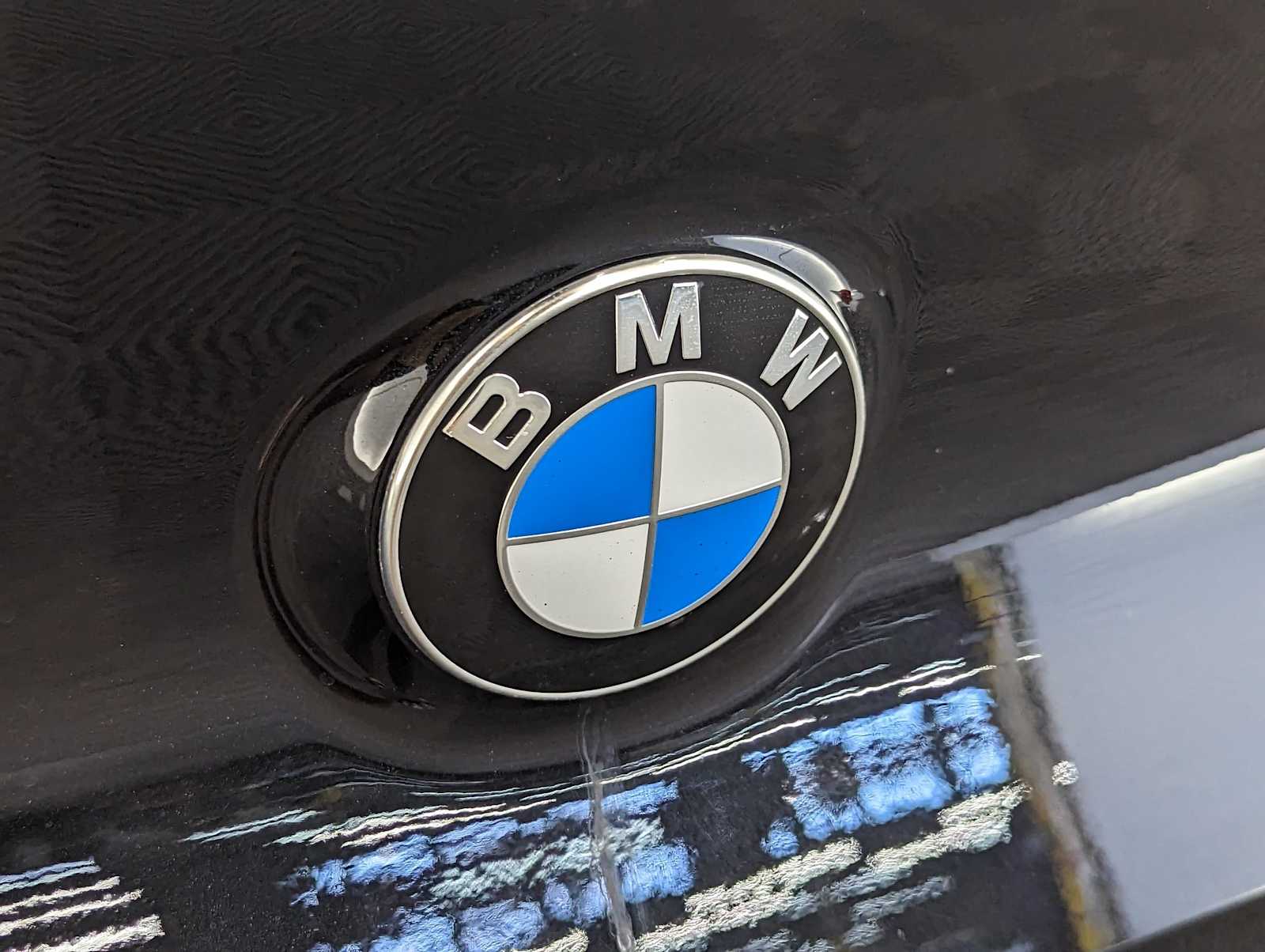 Thumbnail: 2023 BMW 8 Series - 11
