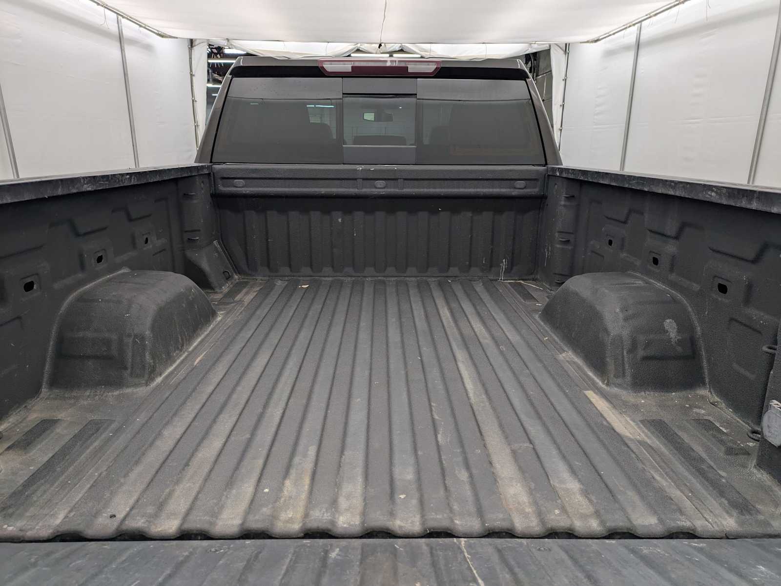 Thumbnail: 2020 Chevrolet Silverado 1500 - 33