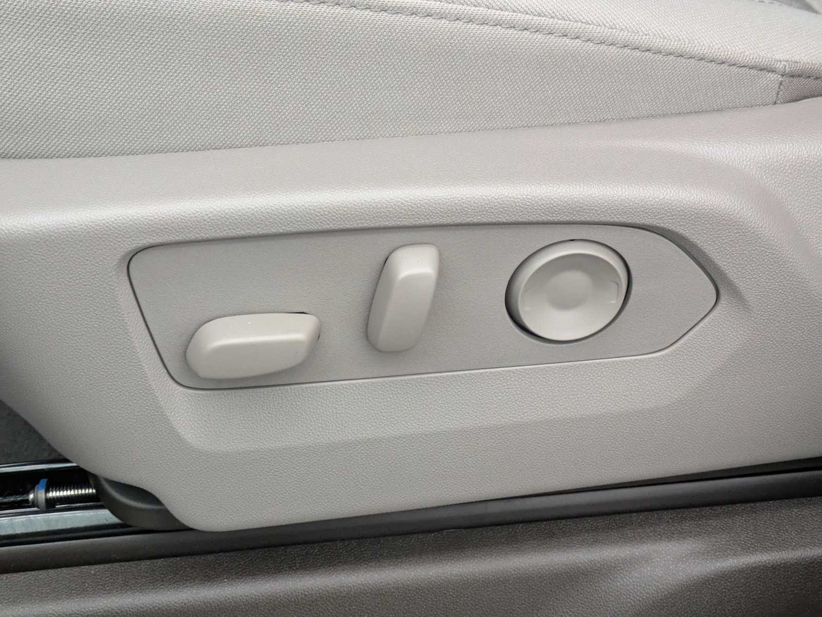 Thumbnail: 2025 Chevrolet Silverado 2500 - 19