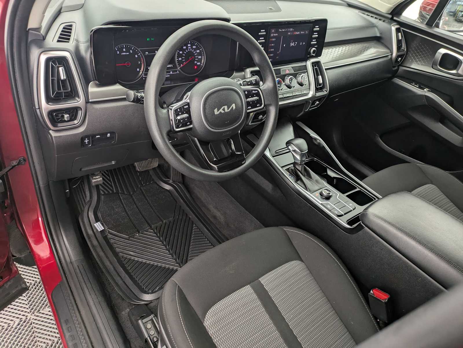 Thumbnail: 2022 Kia Sorento - 2